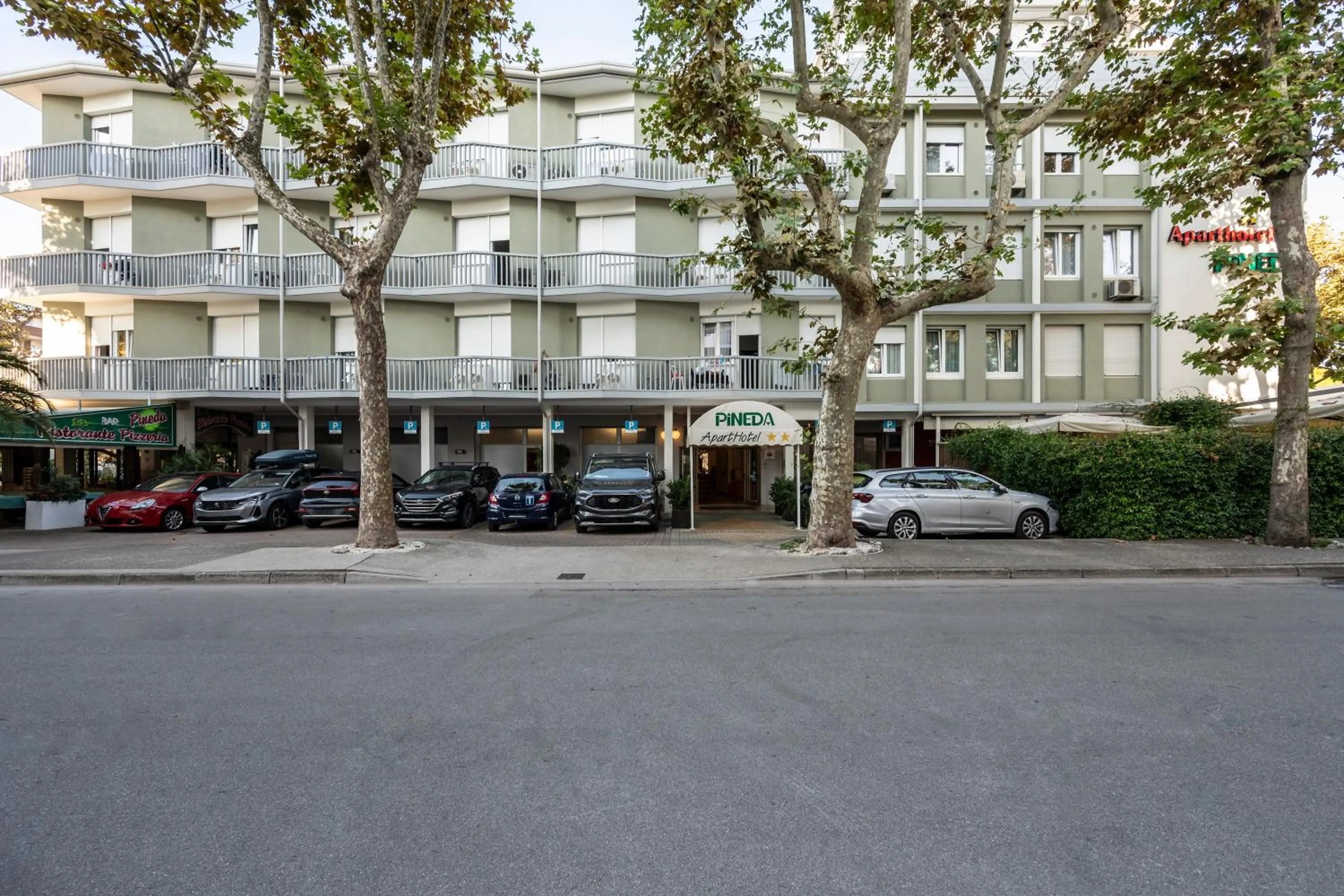 Property building in Aparthotel Pineda