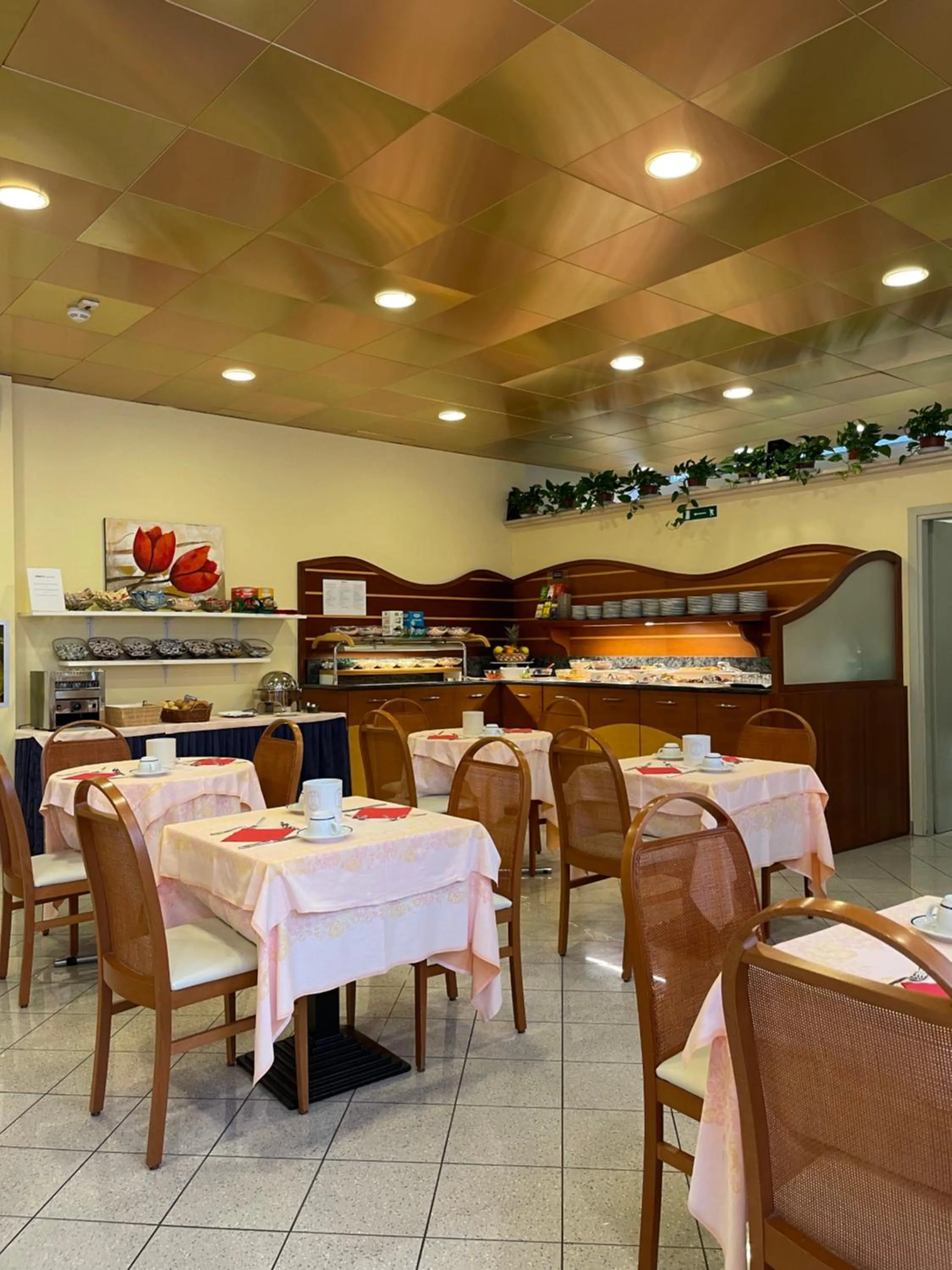 Restaurant/places to eat in Aparthotel Pineda