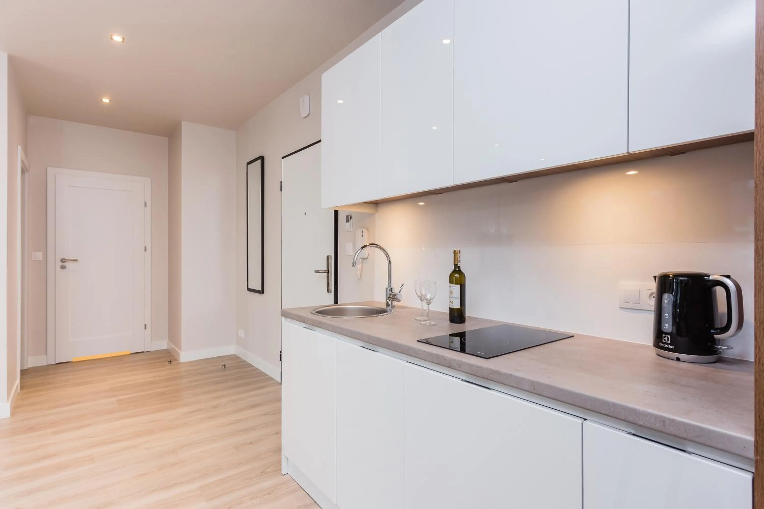 Kitchen or kitchenette in Platinum Residence Mokotów