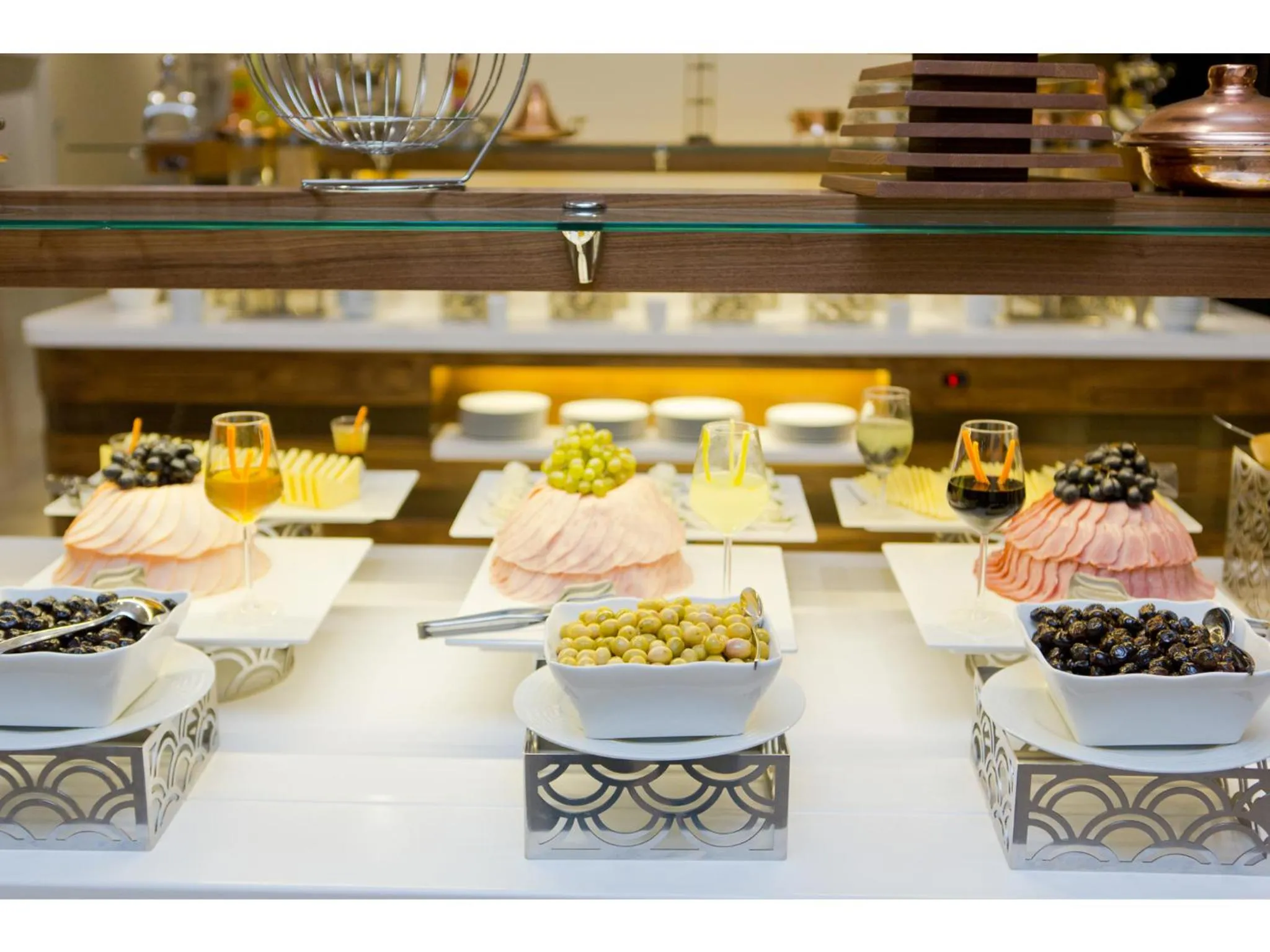 Restaurant/places to eat in Euphoria Batumi Convention & Casino Hotel