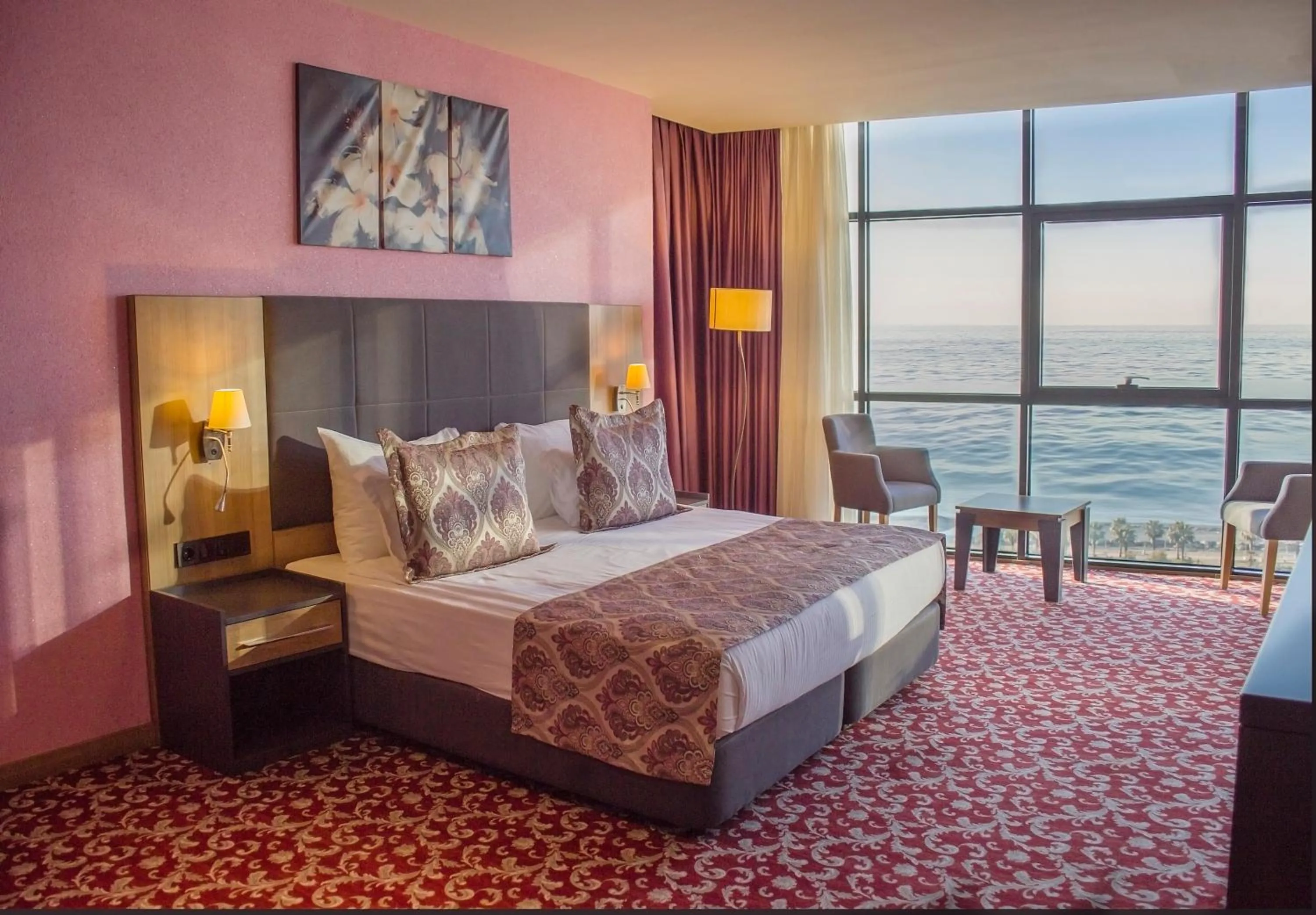 Photo of the whole room, Bed in Euphoria Batumi Convention & Casino Hotel