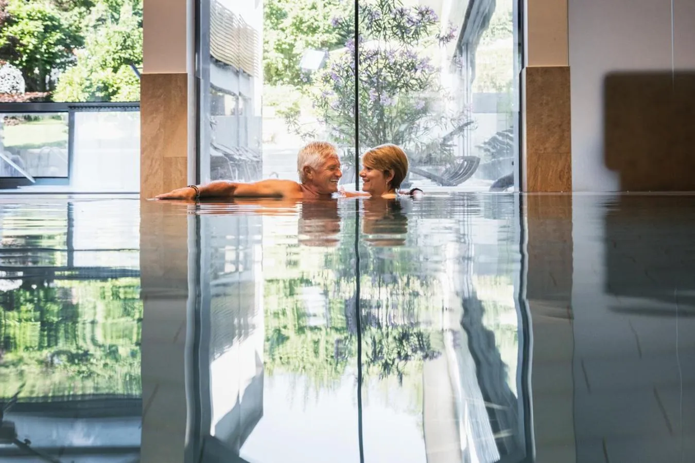 Swimming pool in Vulkanlandhotel Legenstein