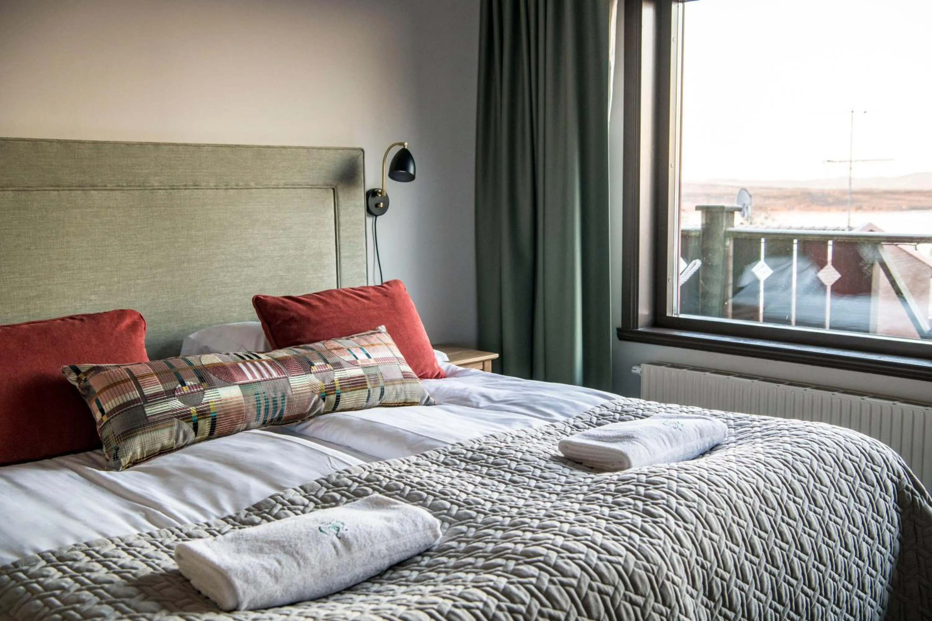 Photo of the whole room, Bed in Green Hotel