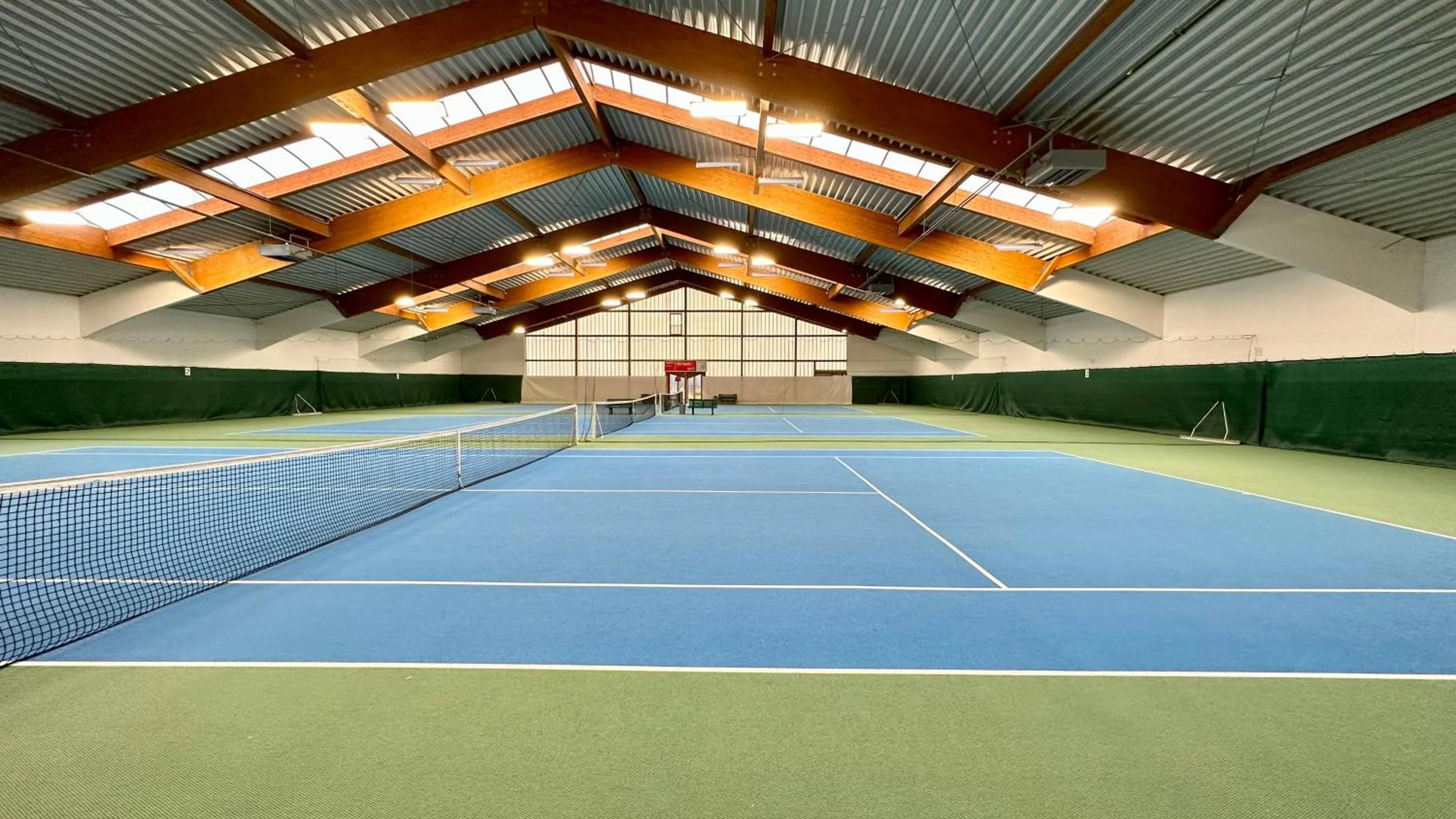 Tennis court in Vitalhotel Krainz