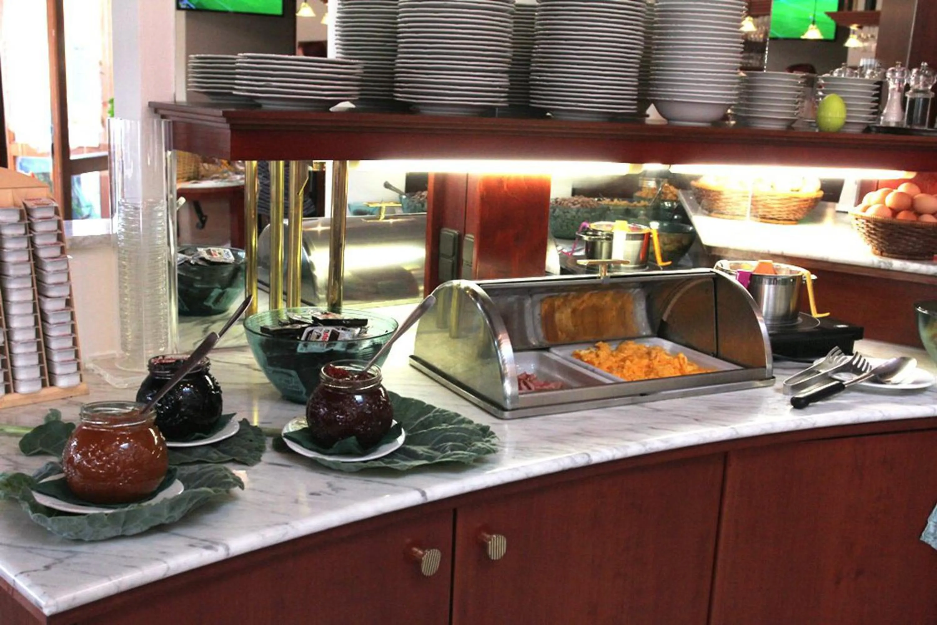 Buffet breakfast in Vitalhotel Krainz