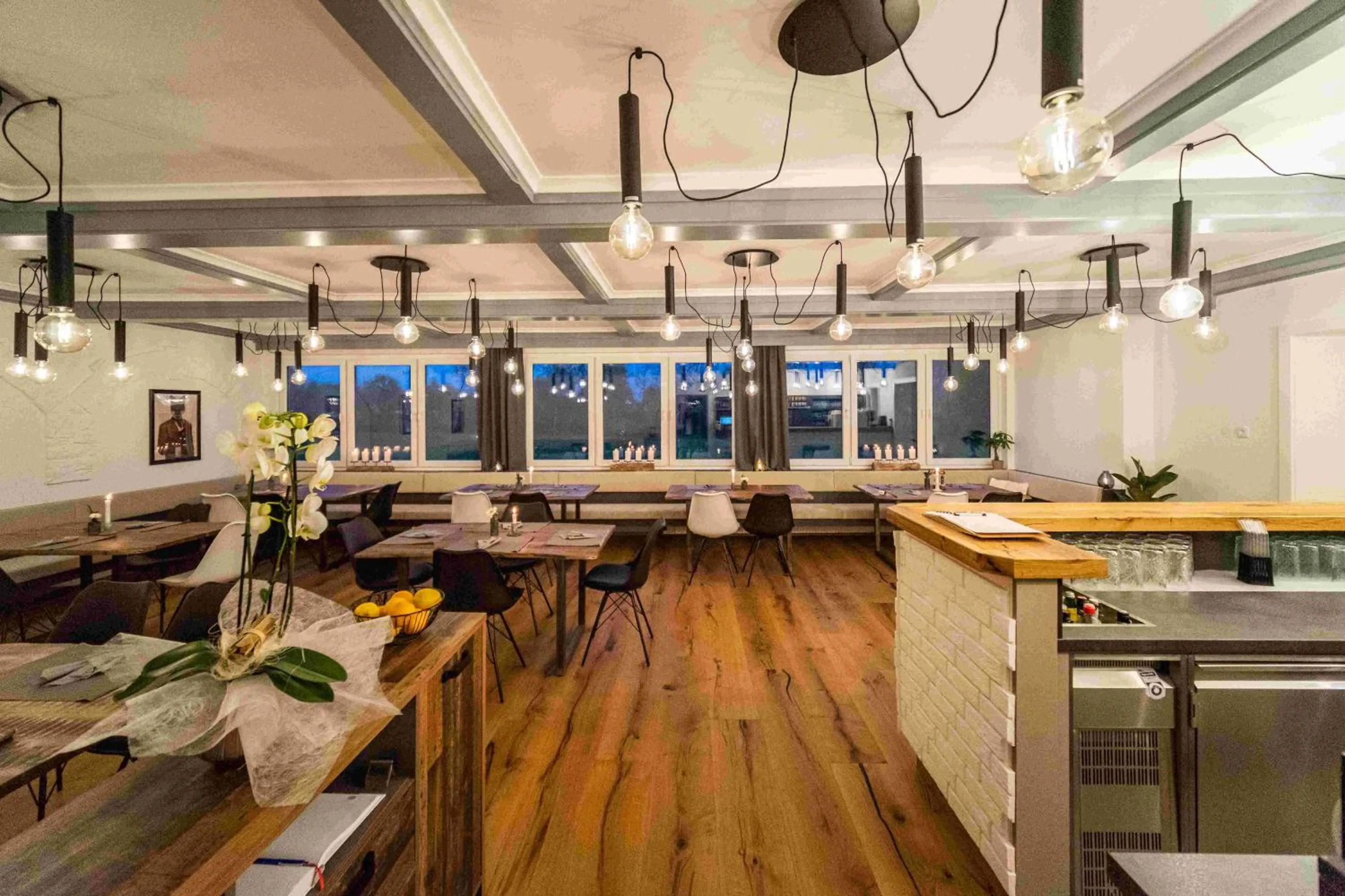 Restaurant/places to eat in Hotel Fuchs & Hase SELF CHECK IN