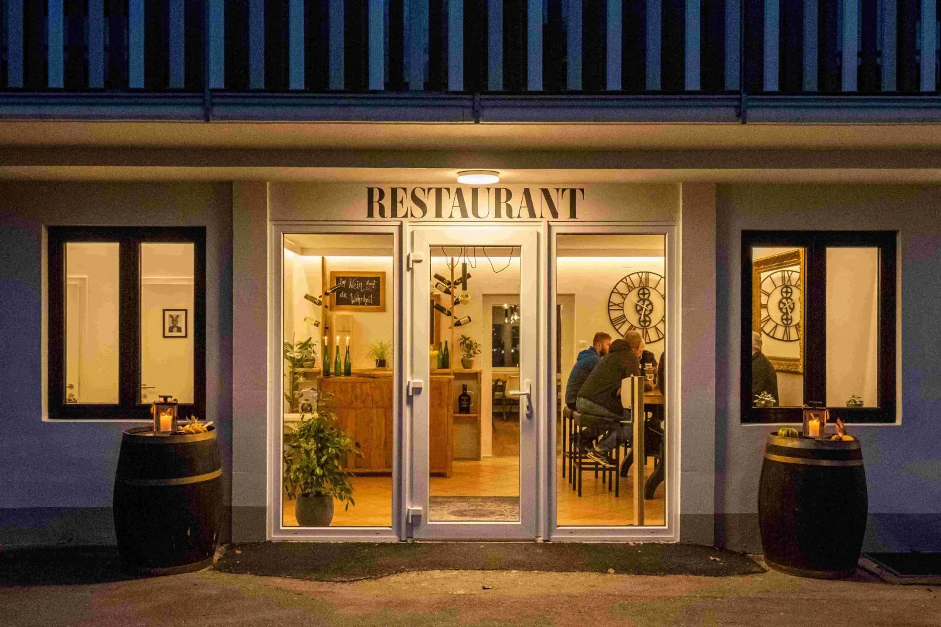 Restaurant/places to eat in Hotel Fuchs & Hase SELF CHECK IN