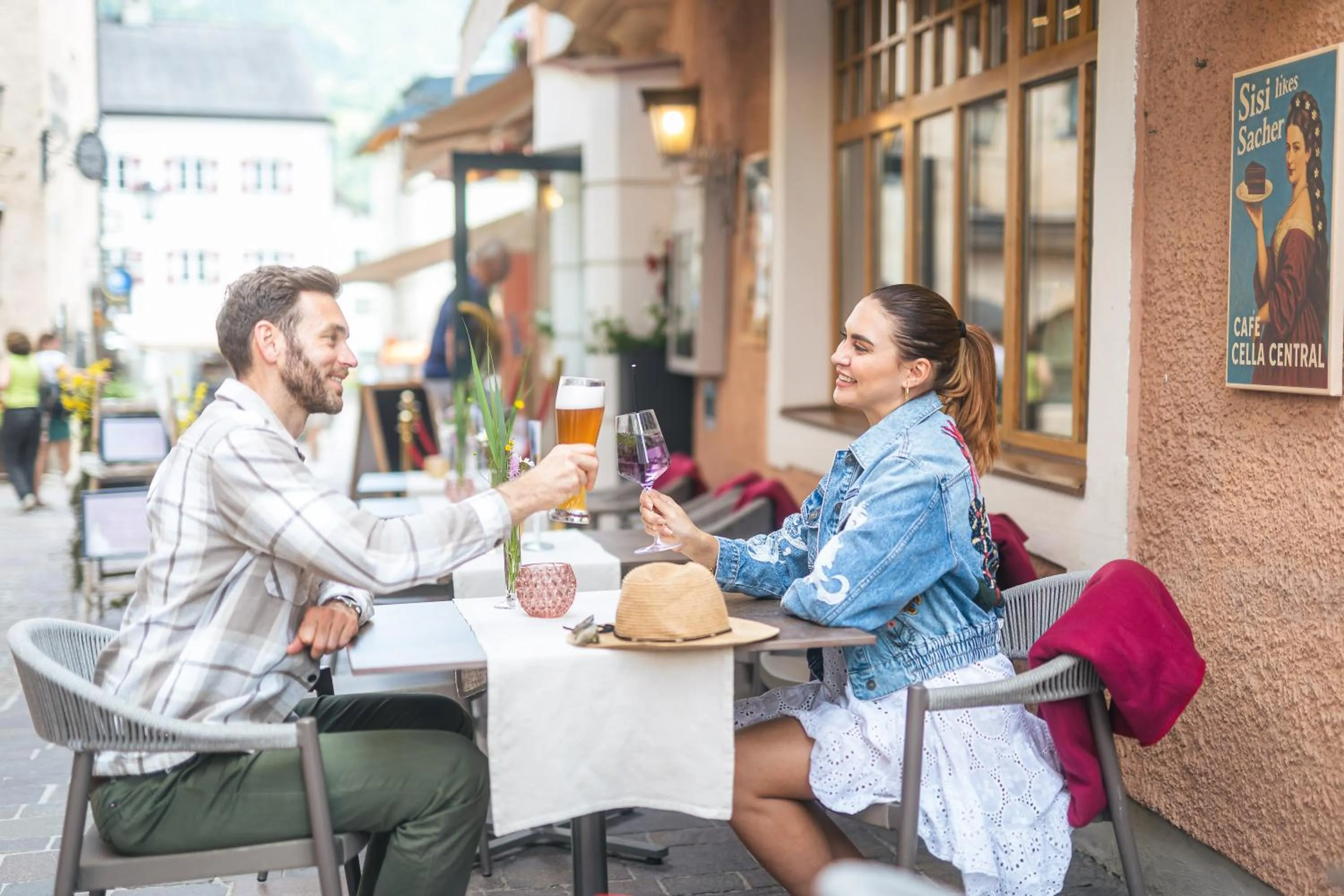 Restaurant/places to eat in Cella Central Historic Boutique Hotel