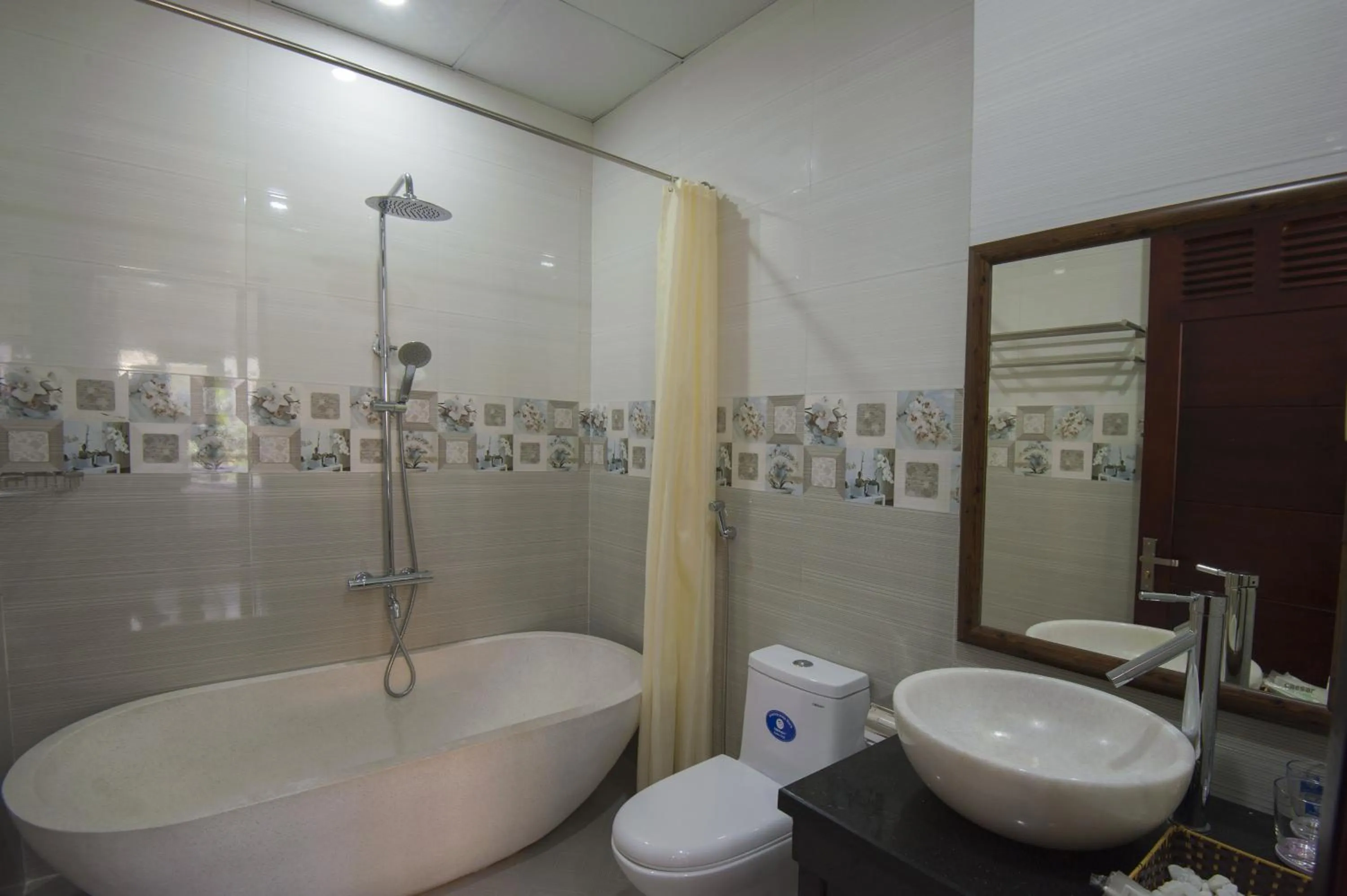 Bathroom in Hoi An Sun Lake Villa