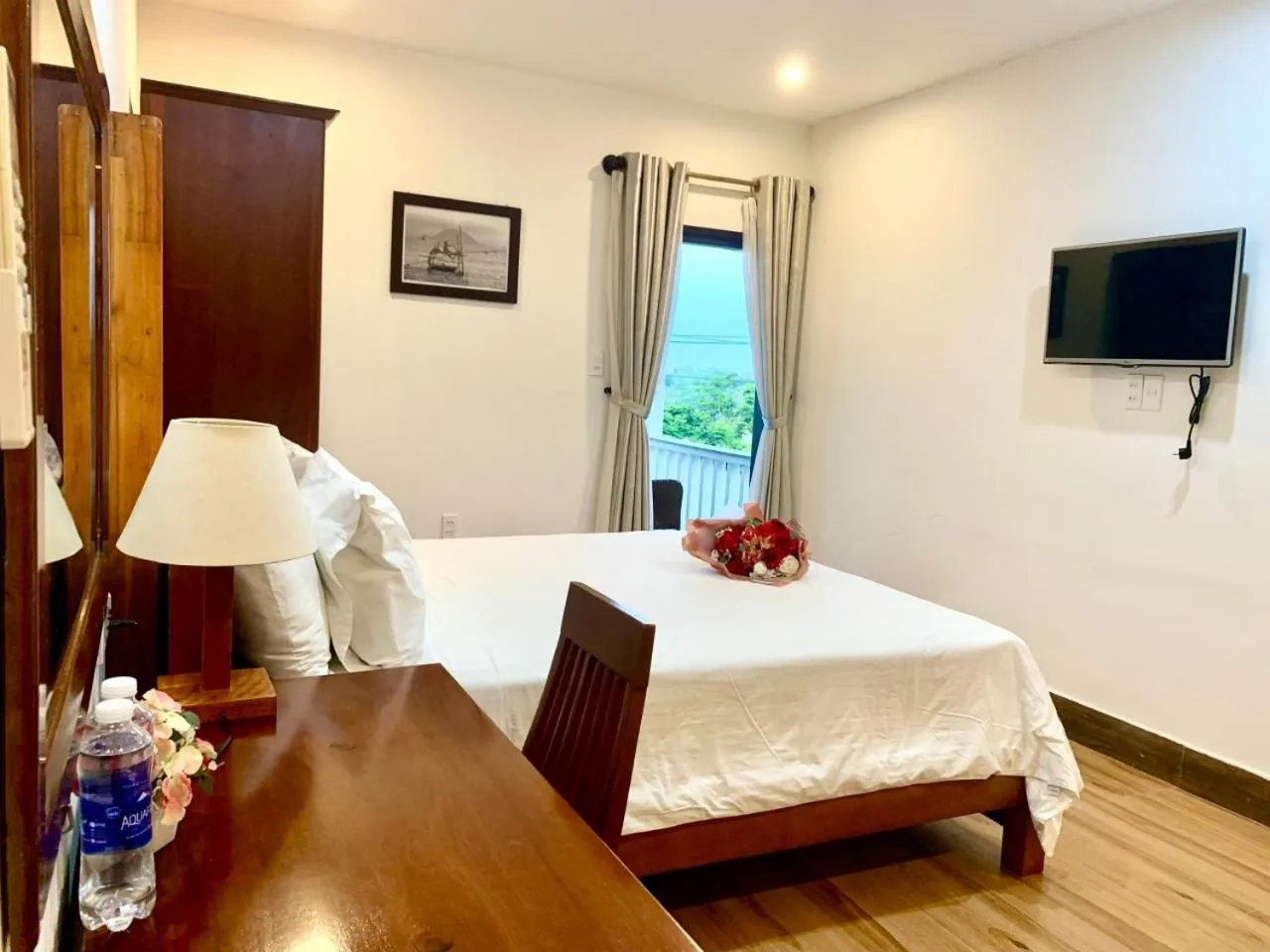 Bedroom, Bed in Hoi An Sun Lake Villa