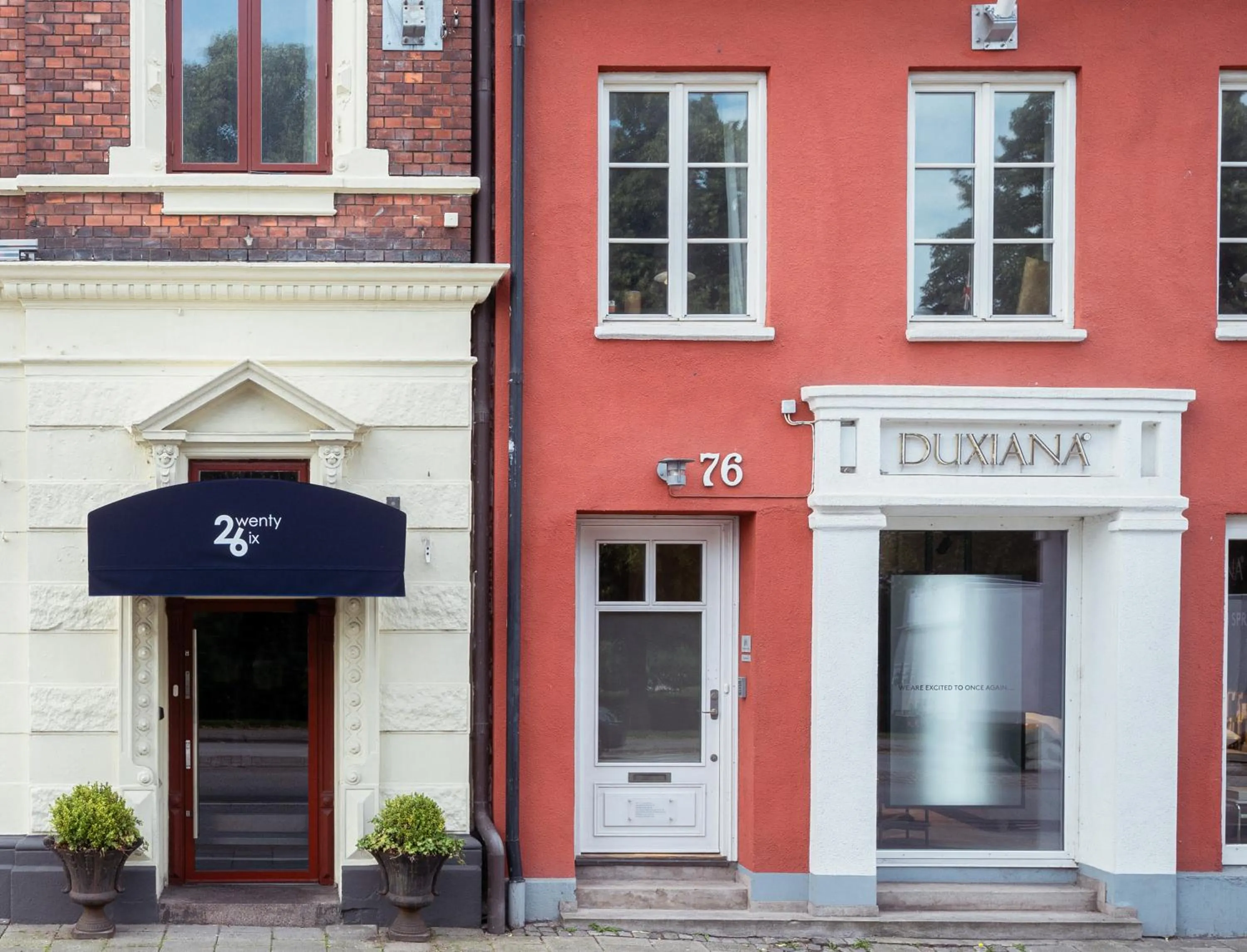 Facade/entrance in TwentySix