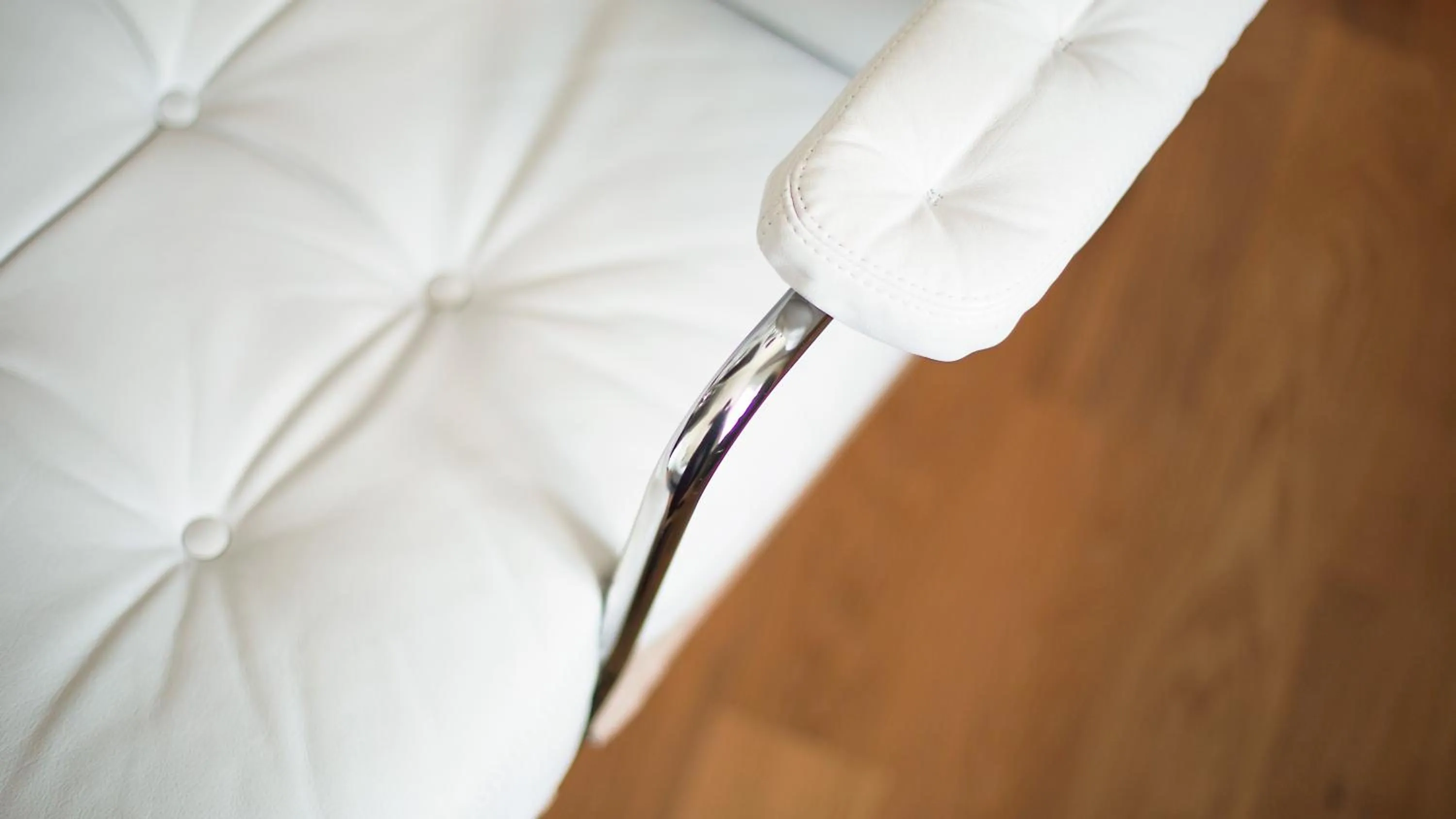 Seating area in The Duxiana Malmö