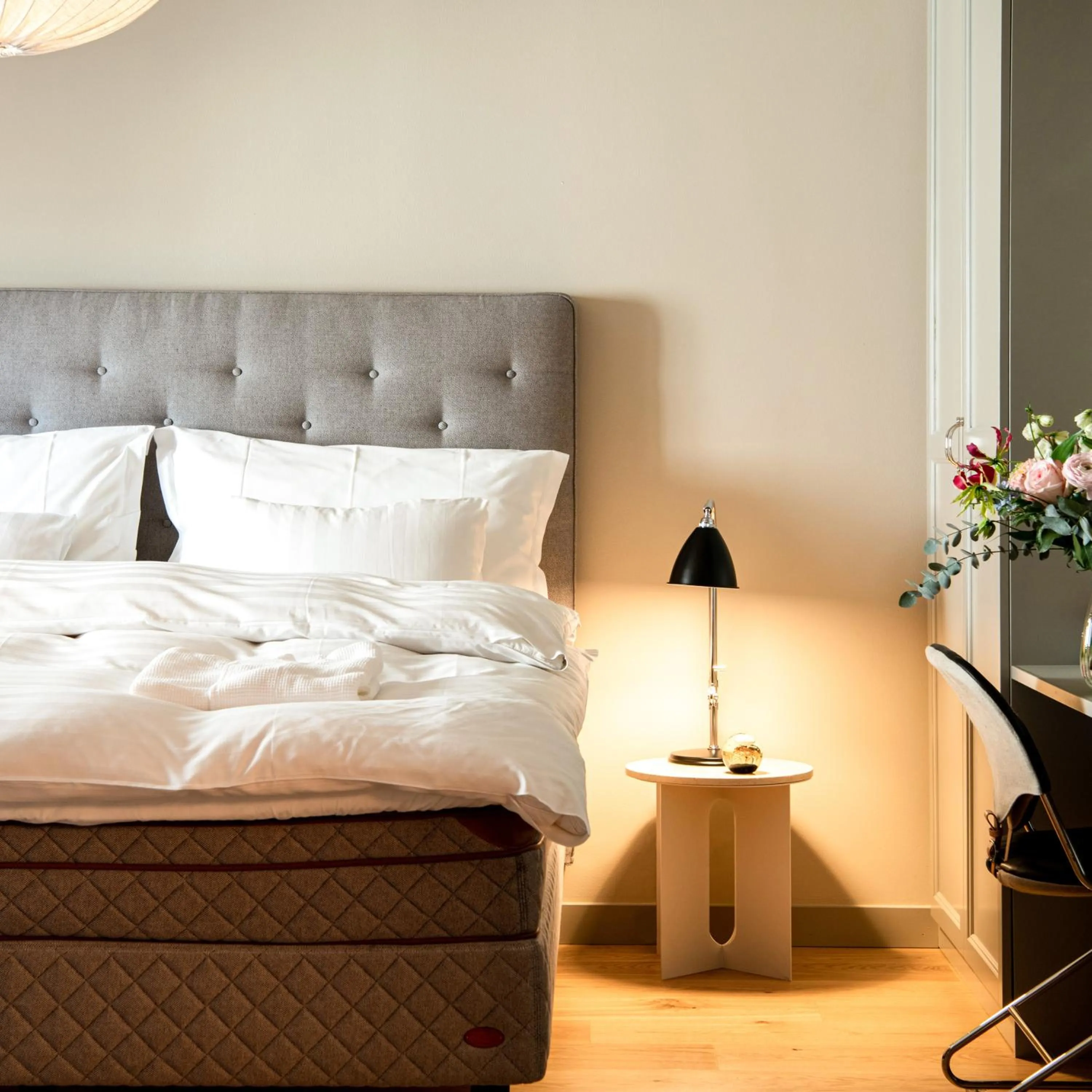 Bedroom, Bed in The Duxiana Malmö