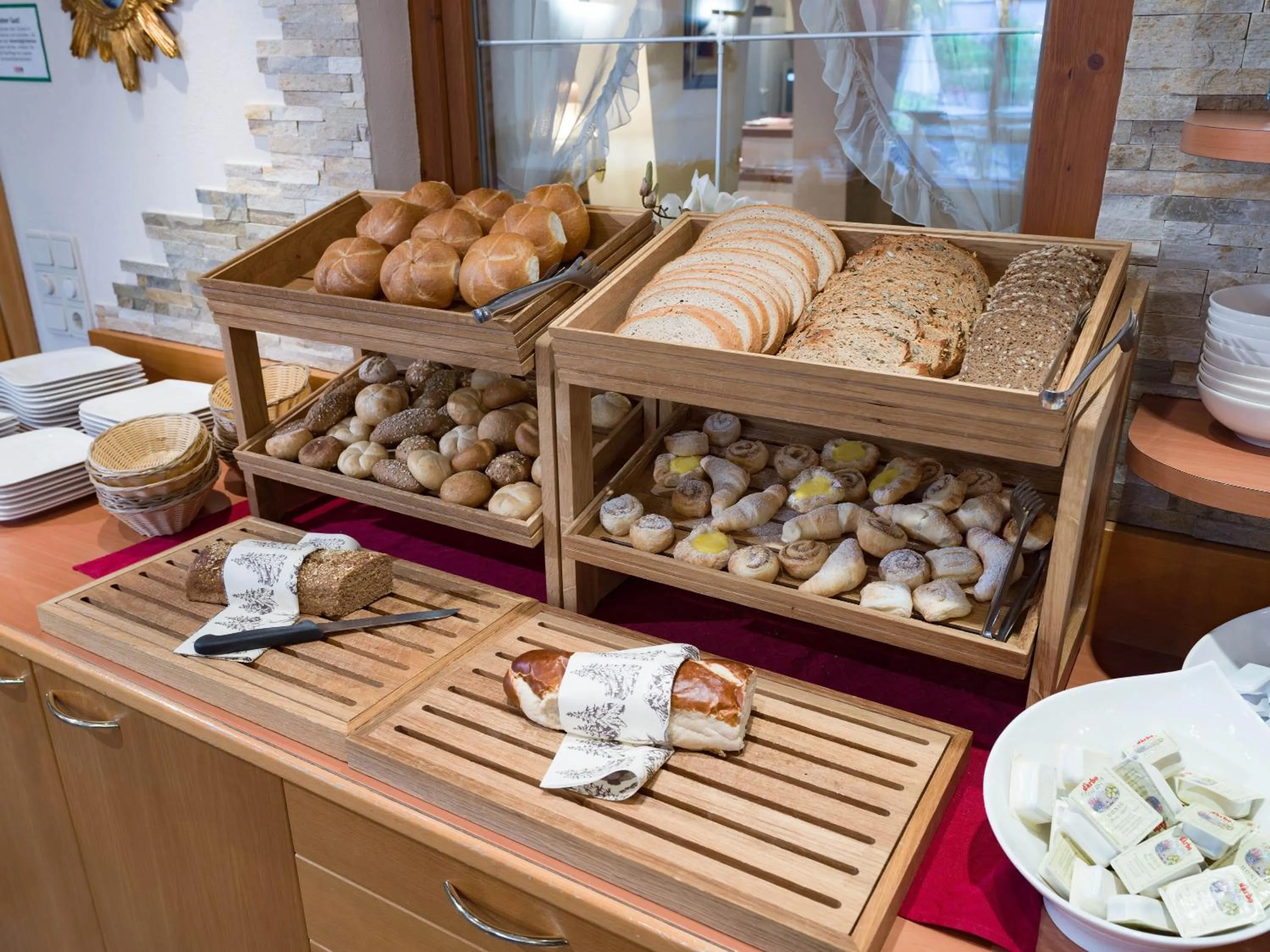 Breakfast in Hotel Landhaus Zillertal