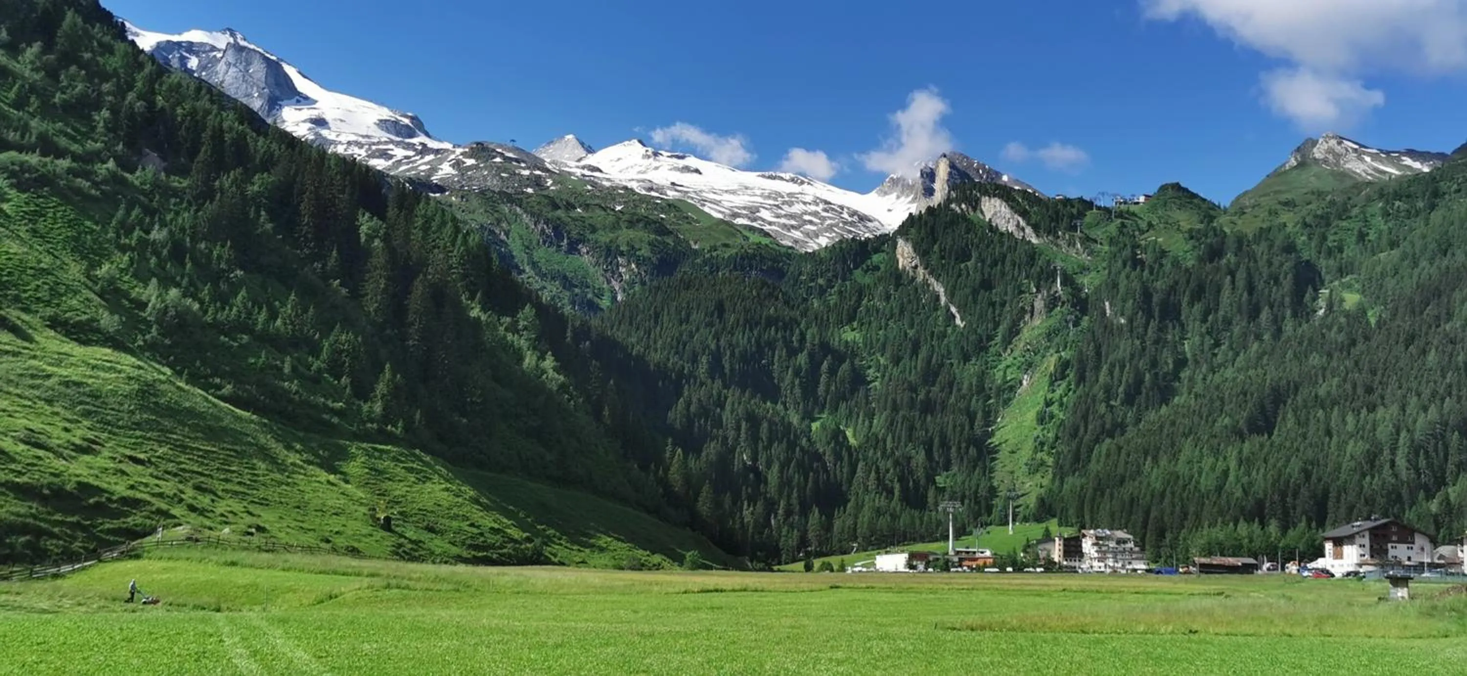 Summer in Hotel Neuhintertux 4 Sterne superior