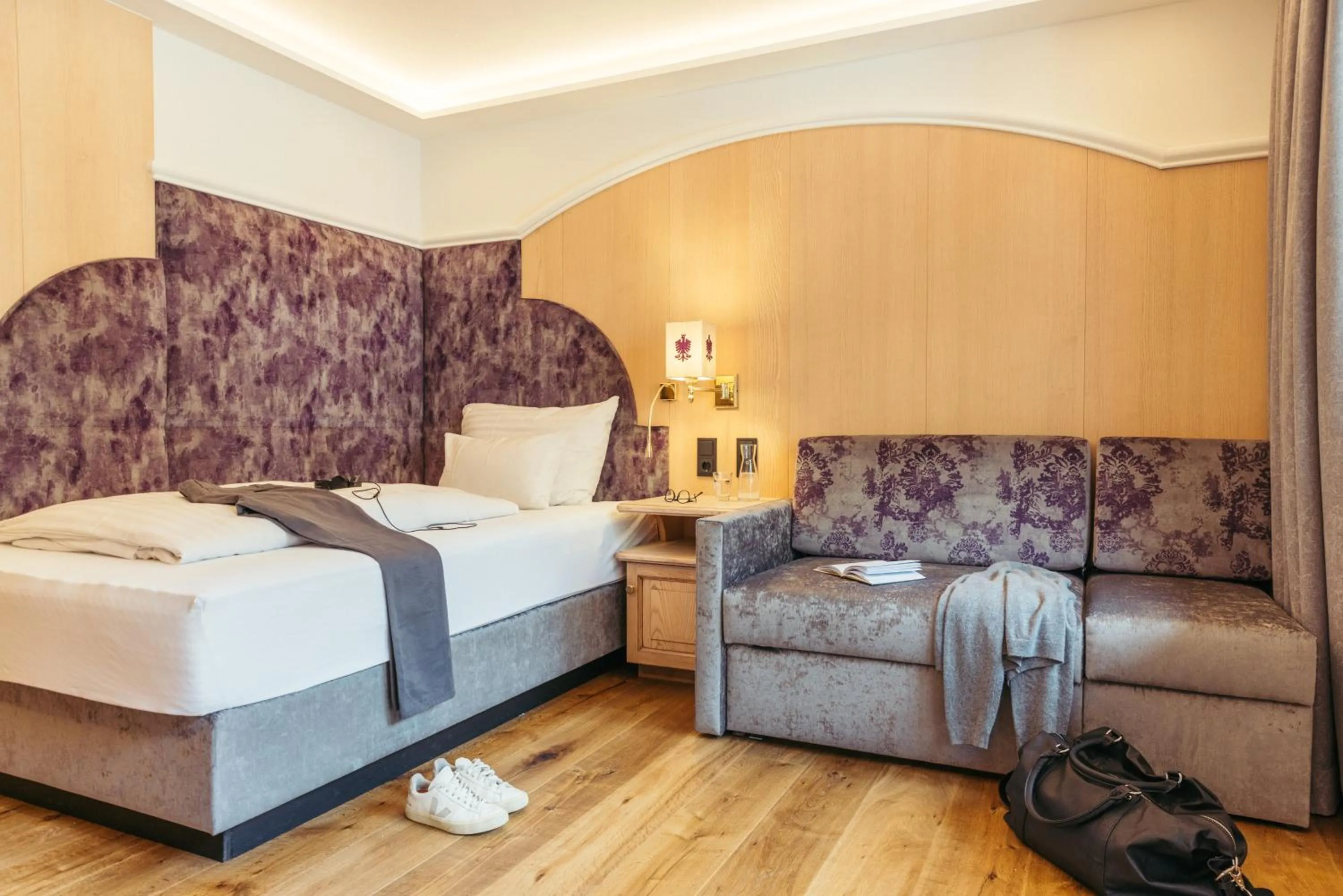 Photo of the whole room, Bed in Hotel Neuhintertux 4 Sterne superior