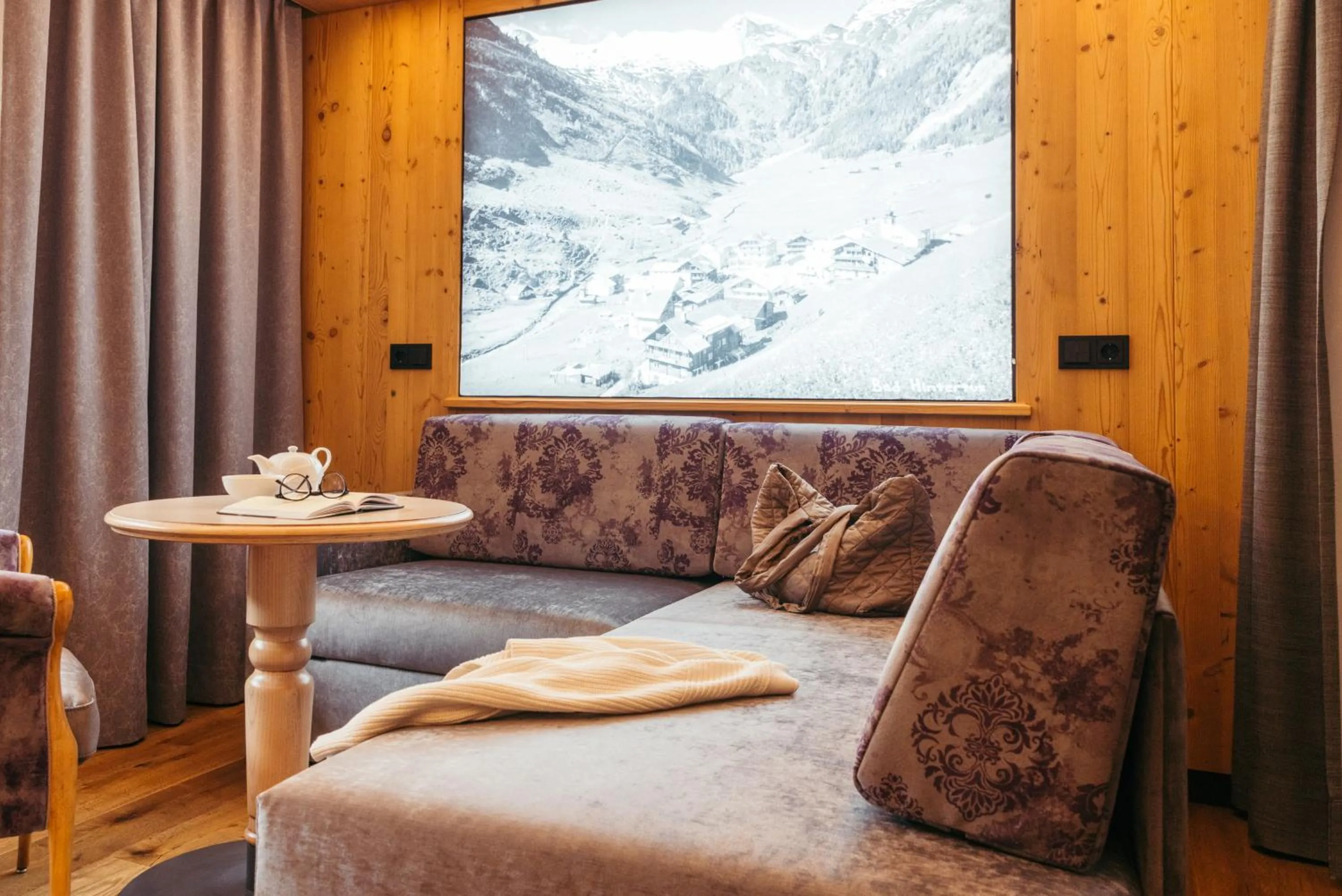 Living room in Hotel Neuhintertux 4 Sterne superior