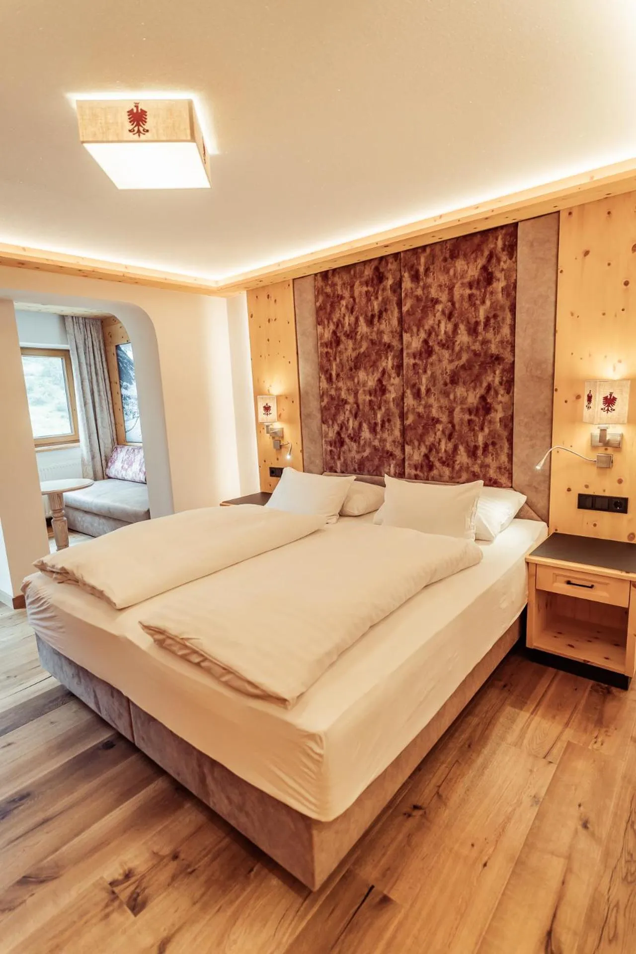 Bedroom, Bed in Hotel Neuhintertux 4 Sterne superior