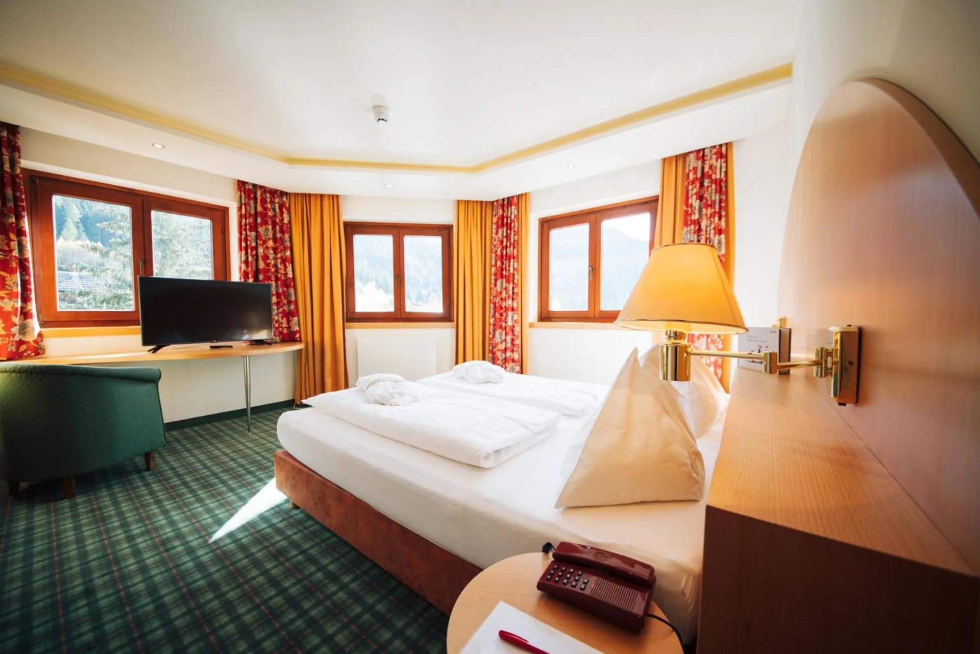 Bedroom, Bed in Der Kirchheimerhof - Superior