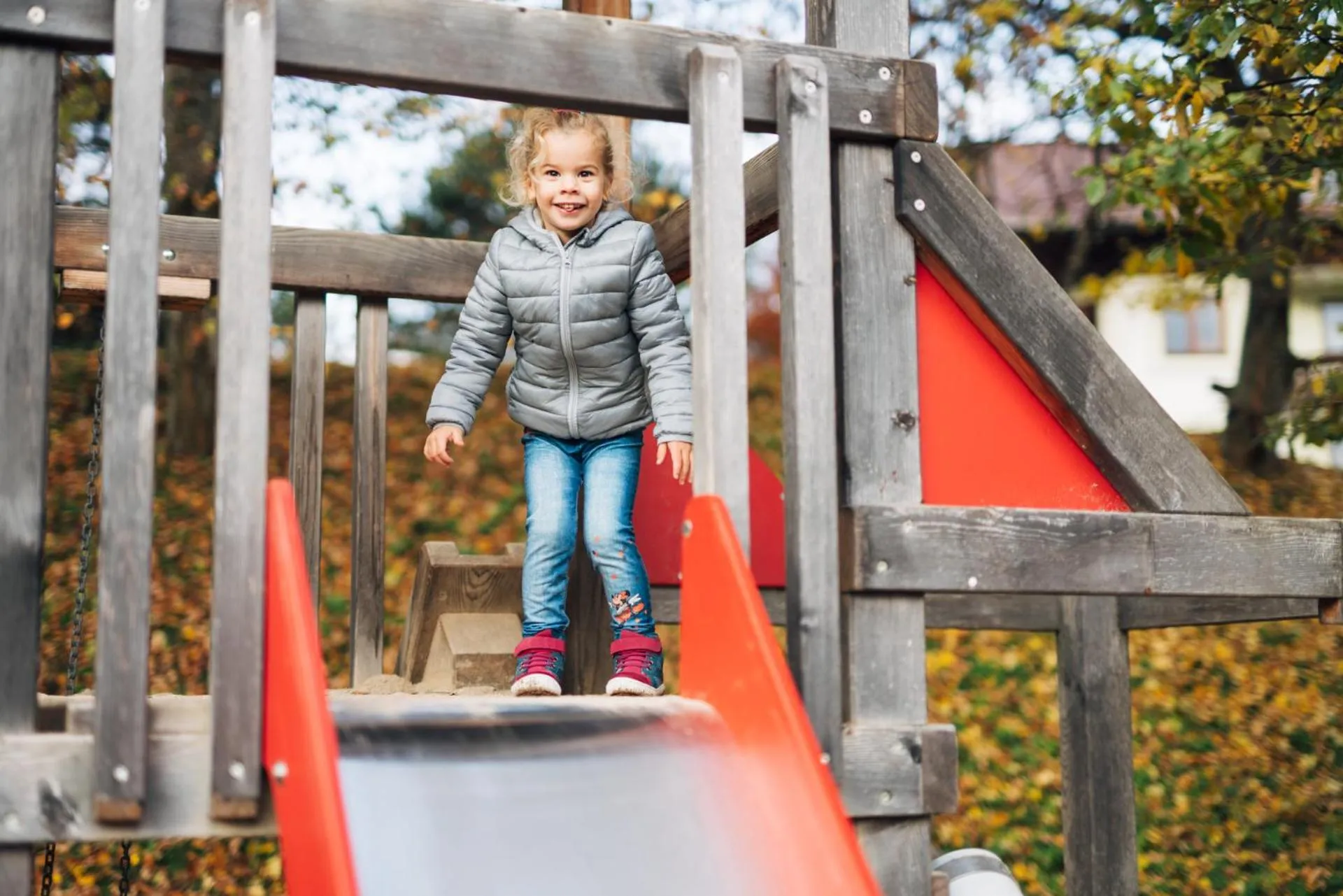 Children play ground in Der Kirchheimerhof - Superior