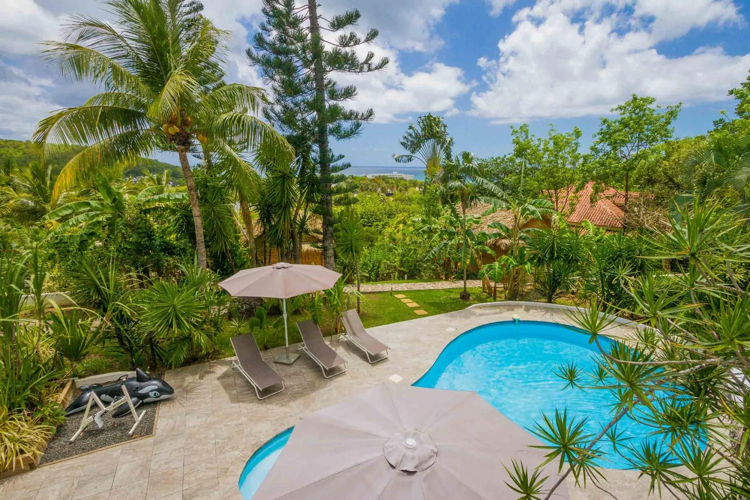 Garden view in Carre Royal