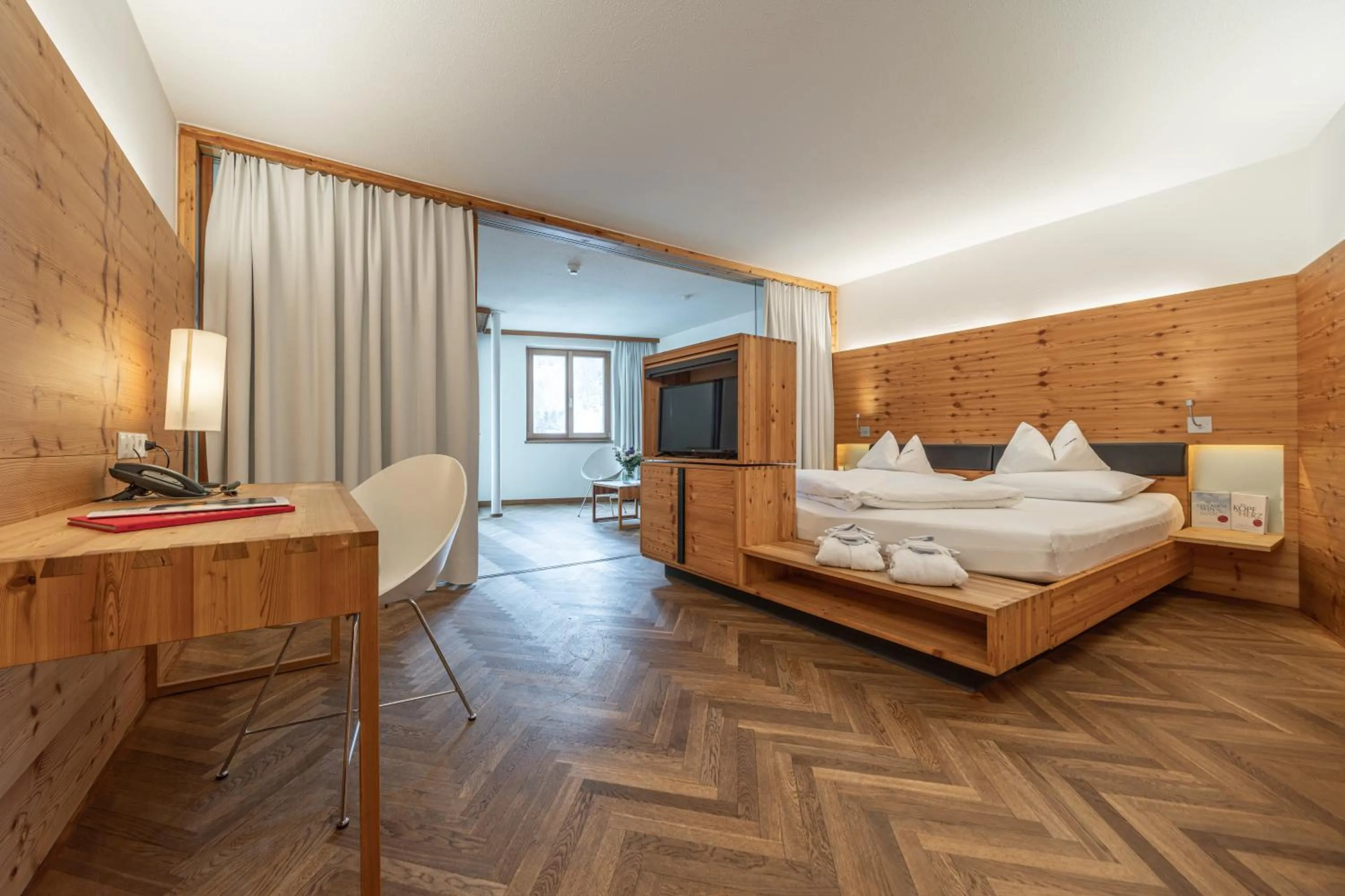 Bed in Hotel Liebe Sonne 4S