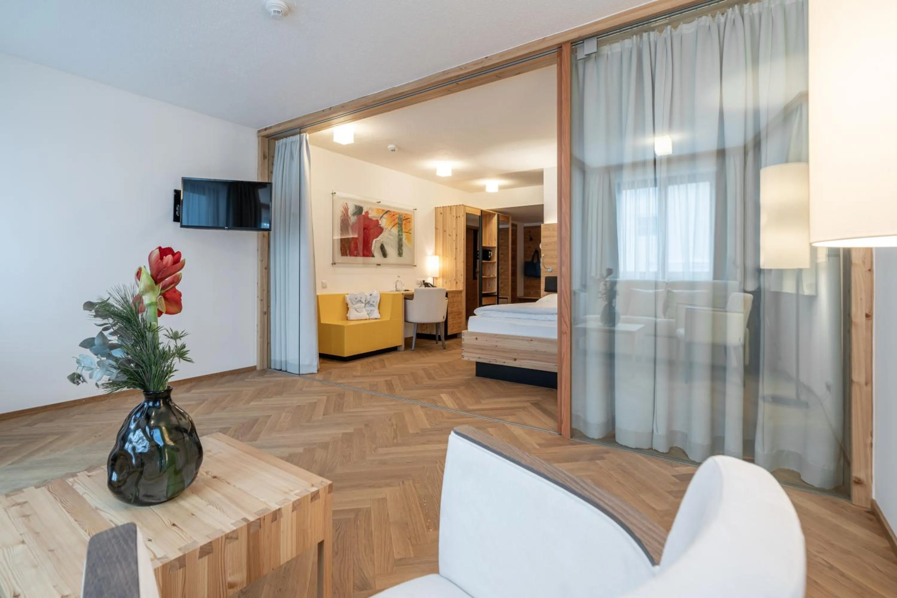 Photo of the whole room, Bed in Hotel Liebe Sonne 4S