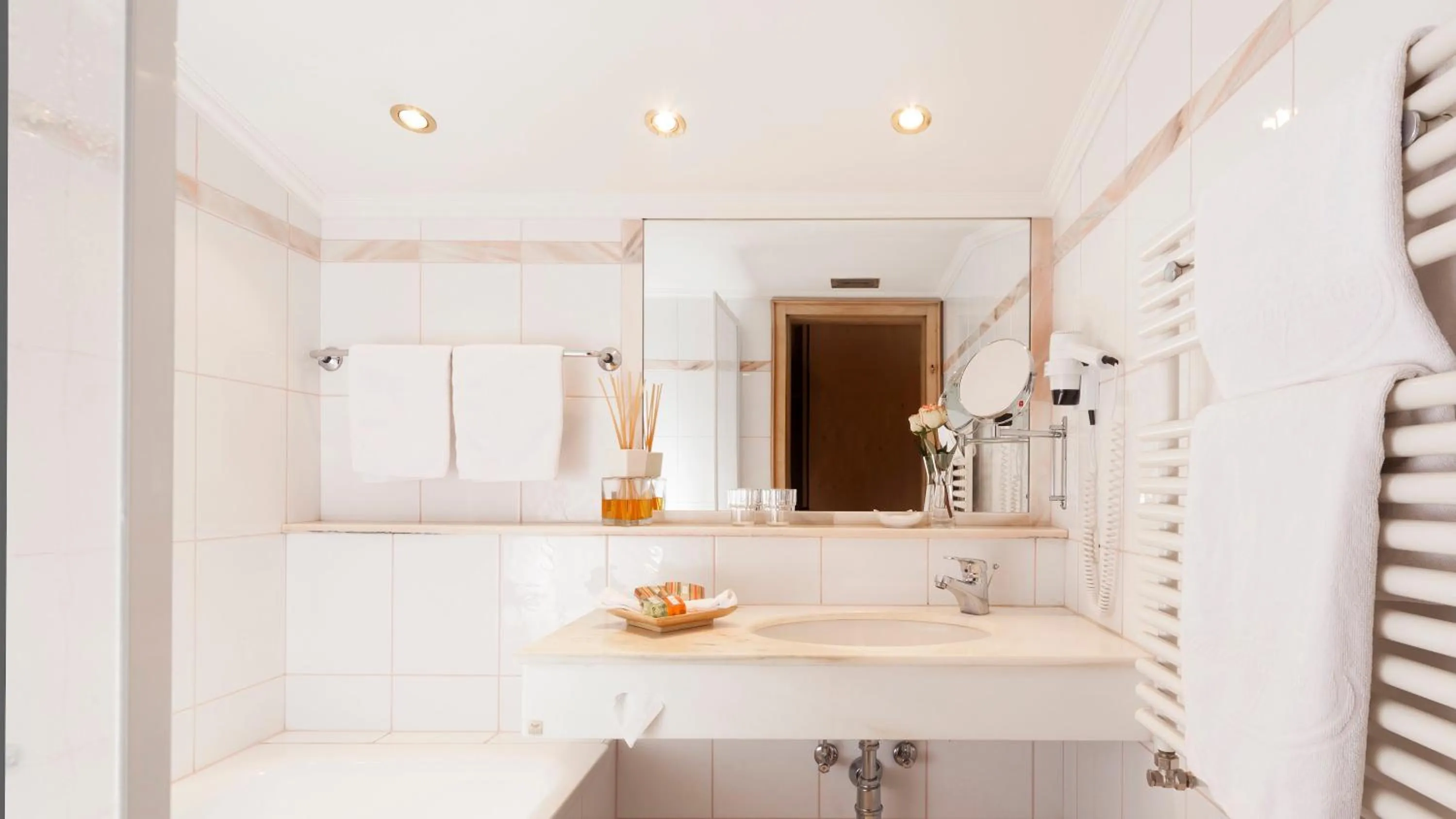 Bathroom in Superior Hotel Tirolerhof - Zell am See
