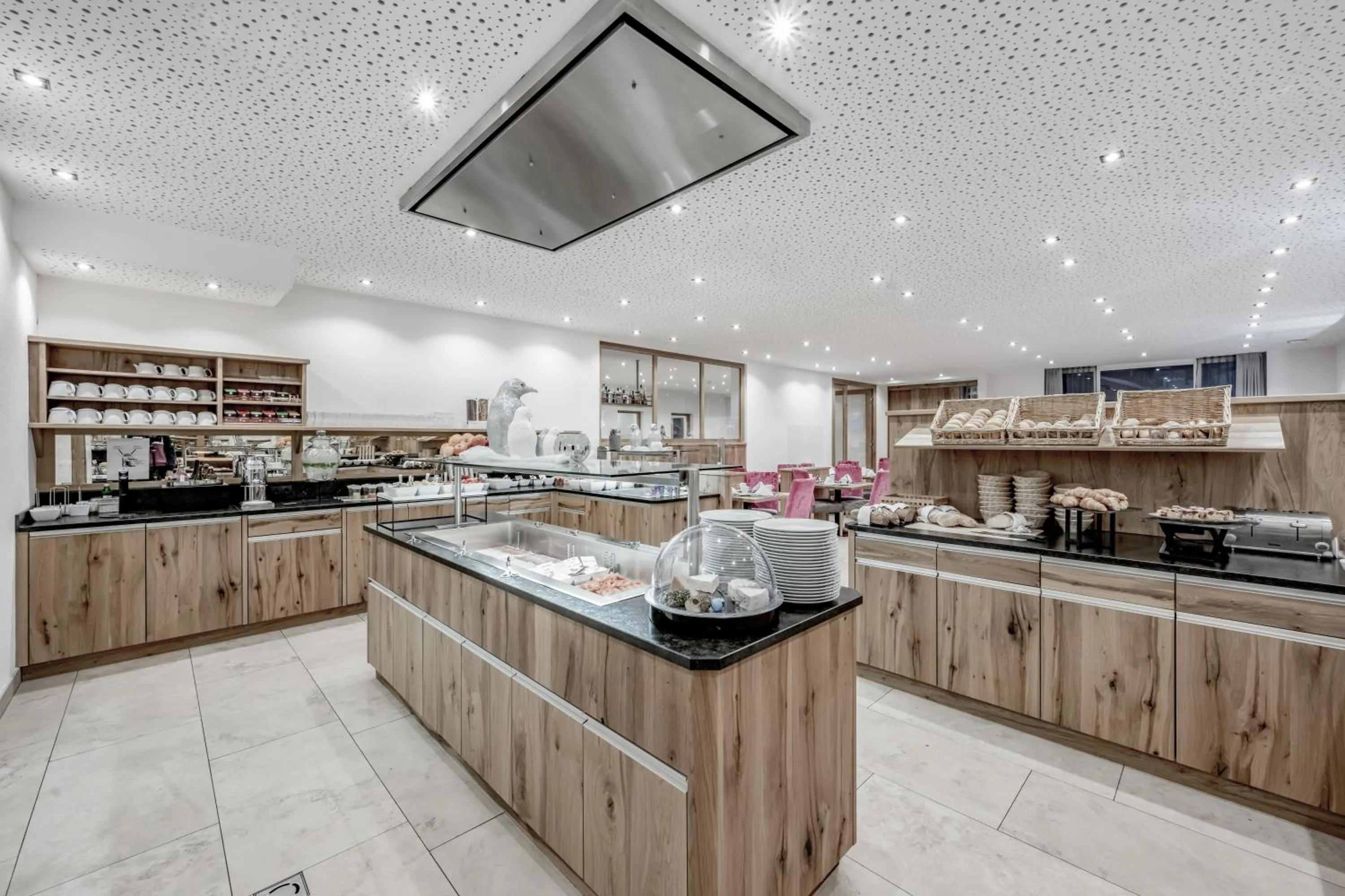 Buffet breakfast in Hotel Garni Christine