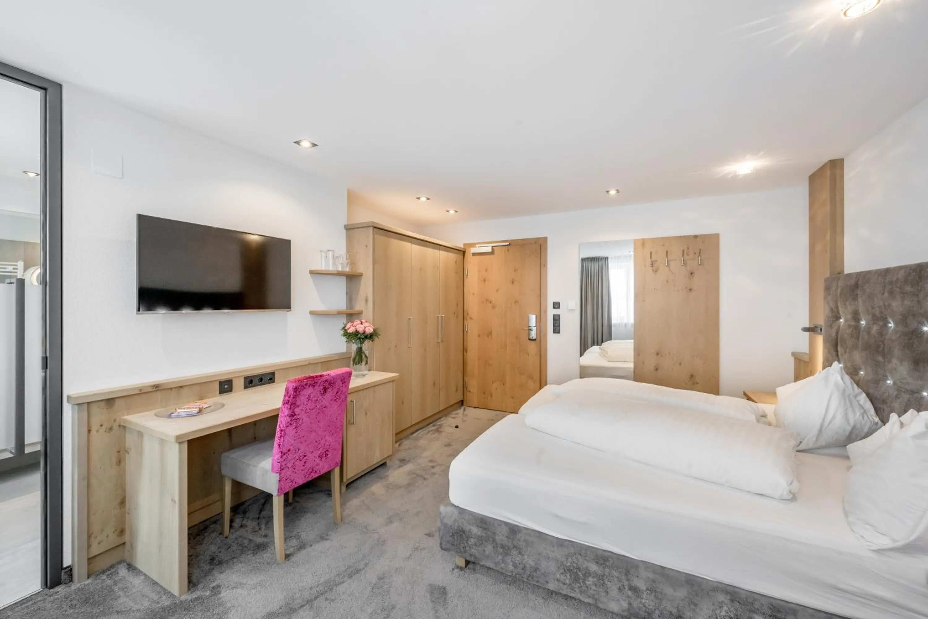 Bedroom, Bed in Hotel Garni Christine