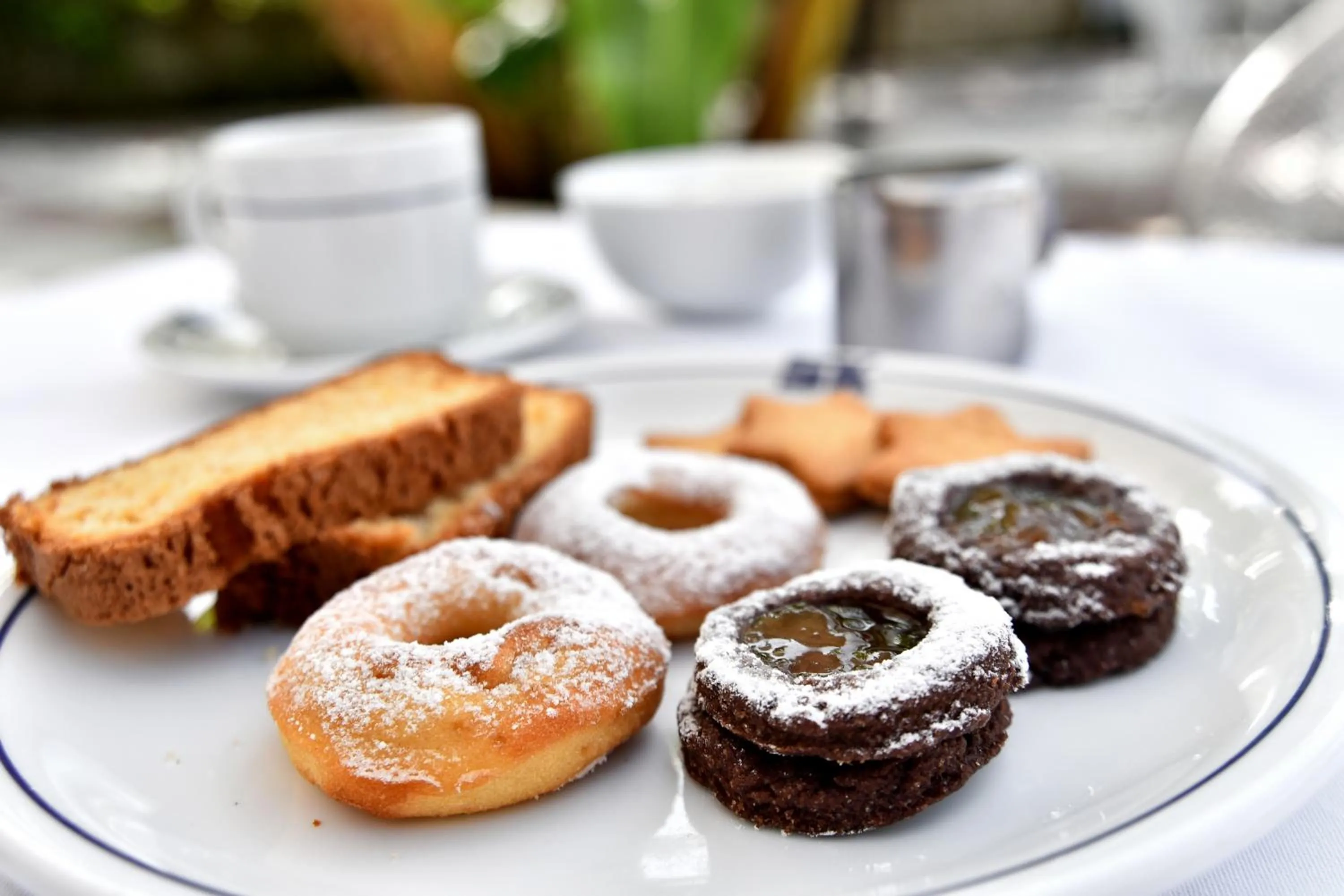 Continental breakfast in Hotel Korali