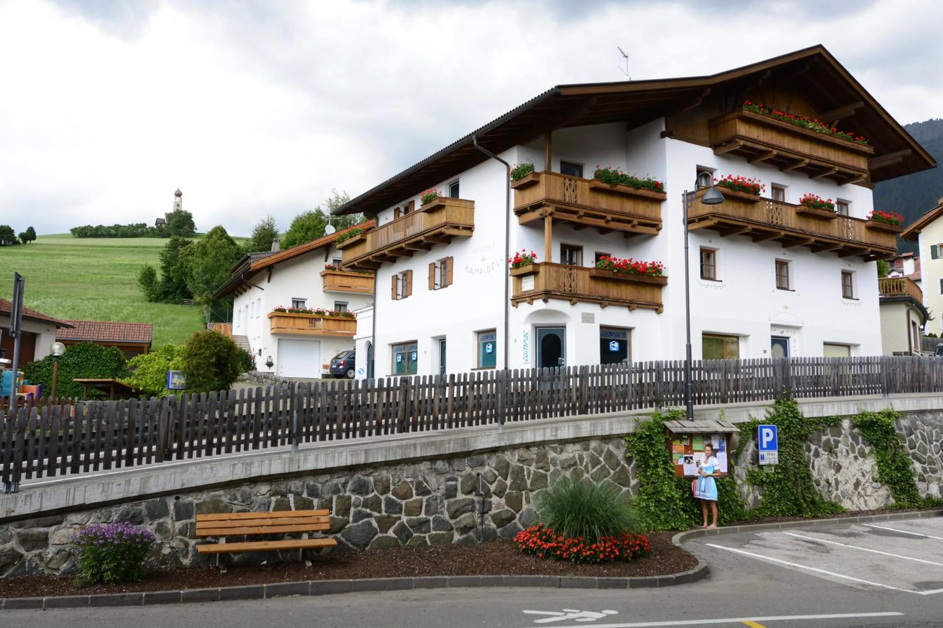 Property building in Residence Kampidell