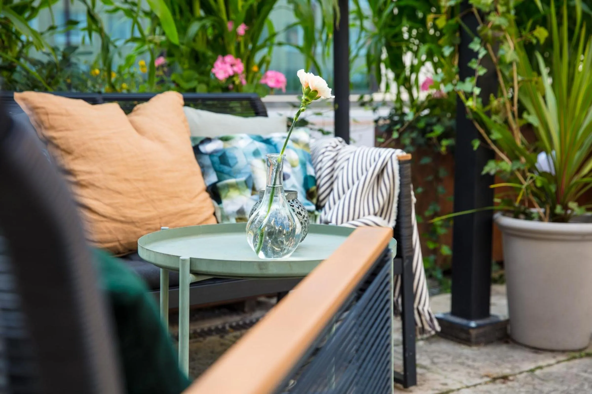 Patio in Home Hotel Uppsala