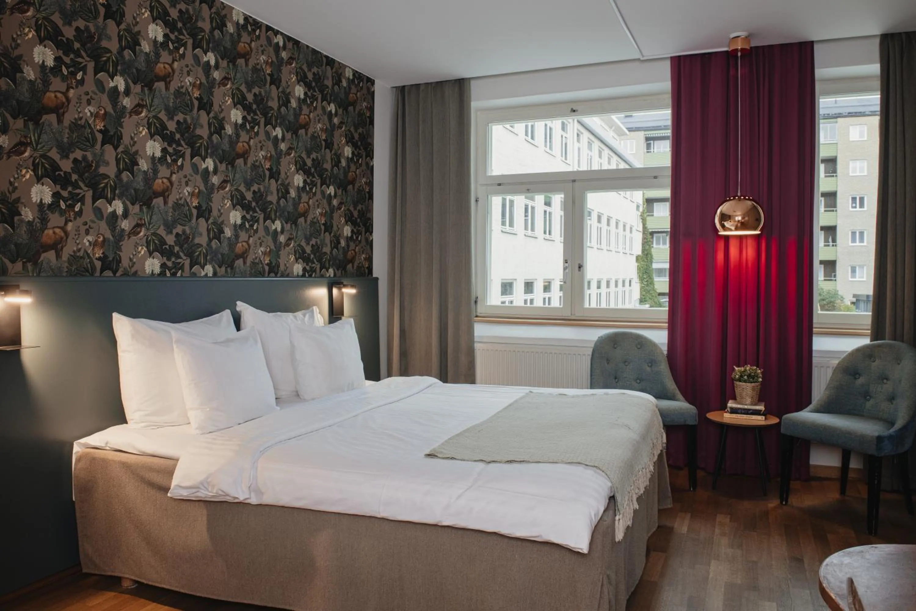Property building, Bed in Home Hotel Uppsala