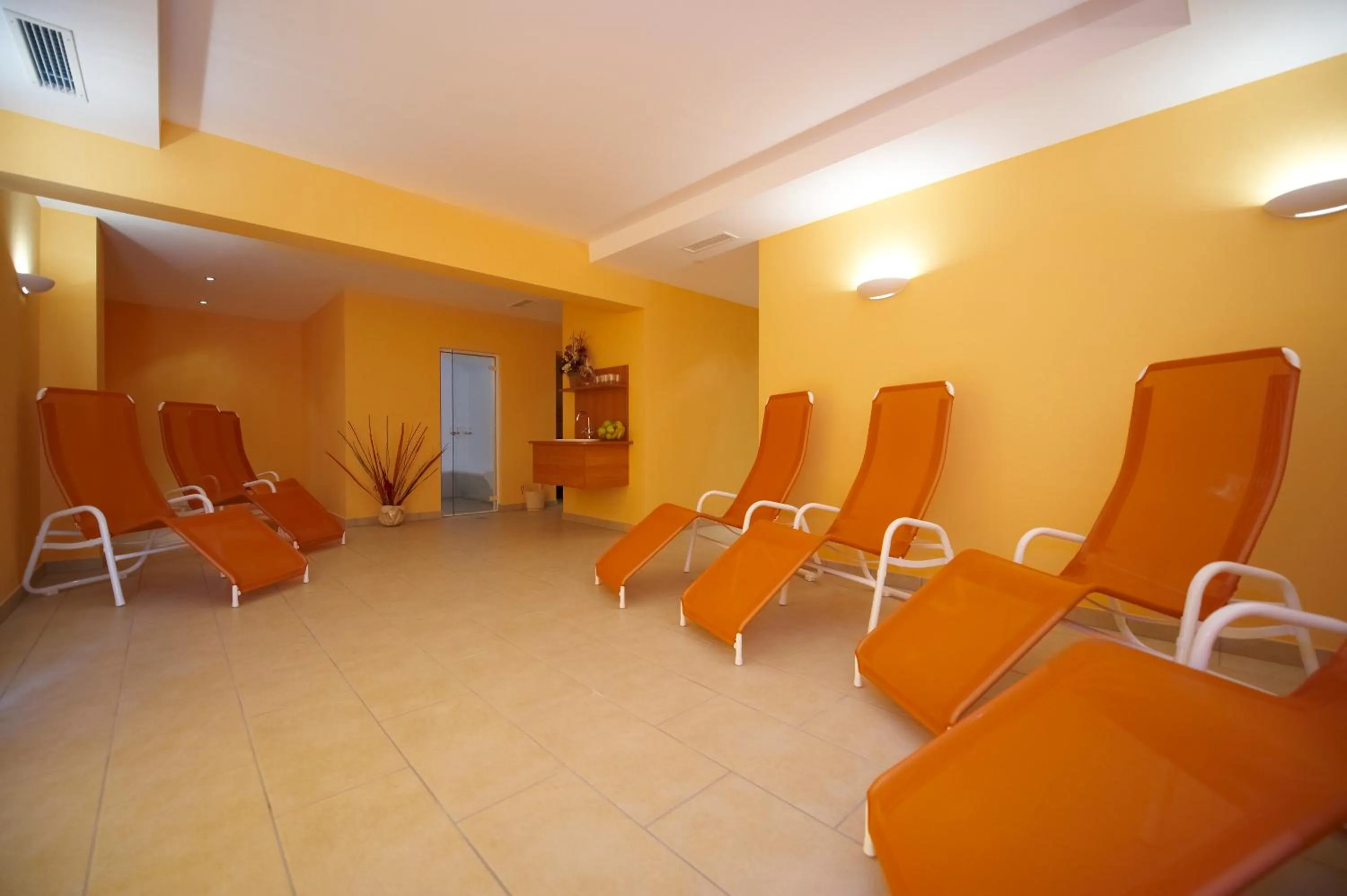 Spa and wellness centre/facilities in Hotel Pariente