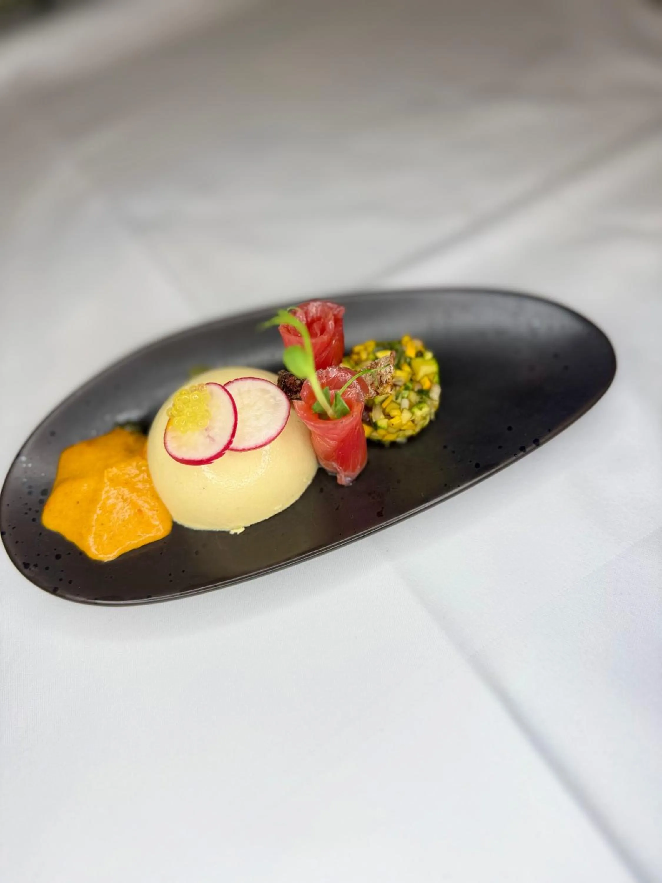 Restaurant/places to eat in Hotel Pariente