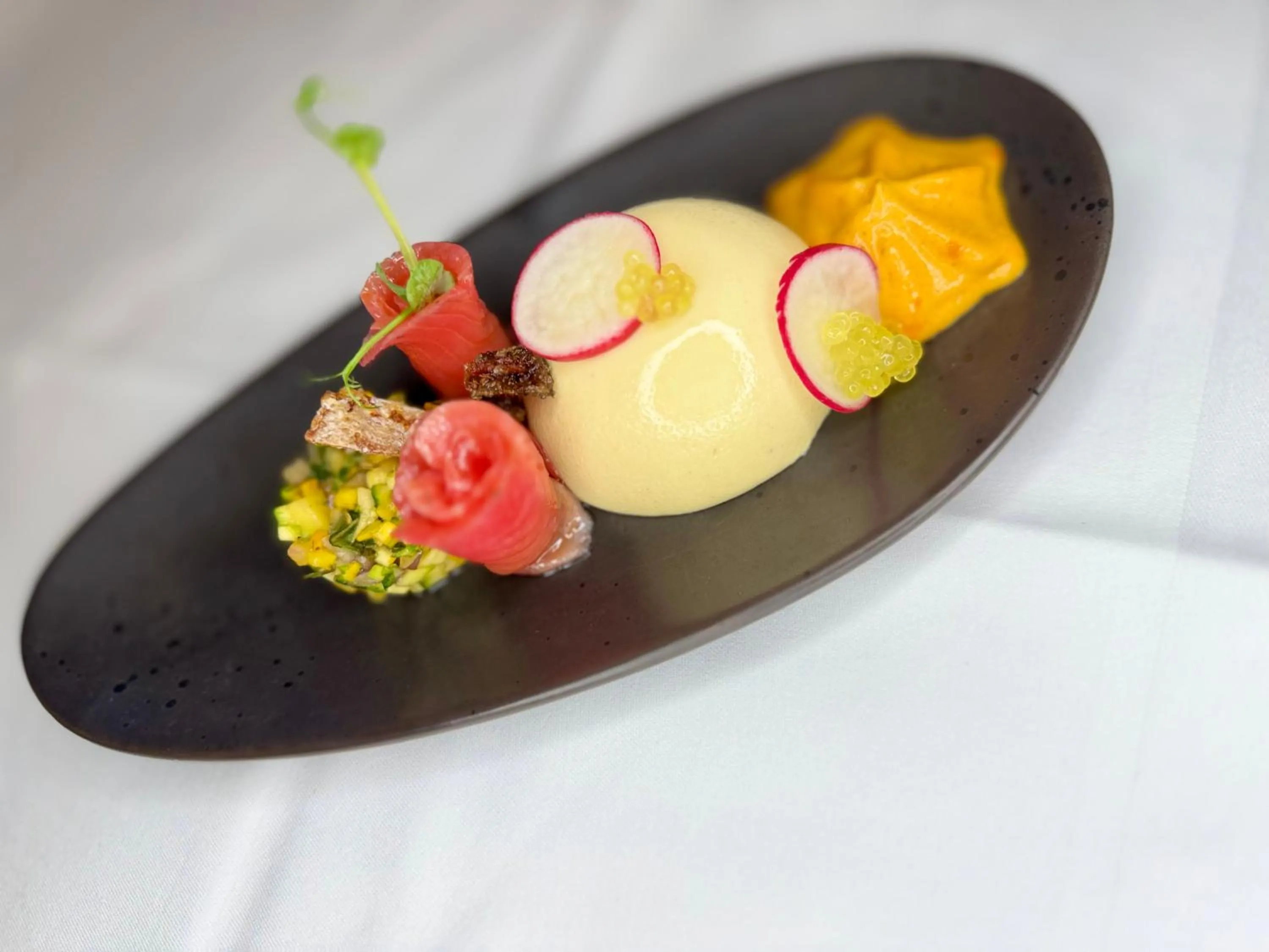 Restaurant/places to eat in Hotel Pariente