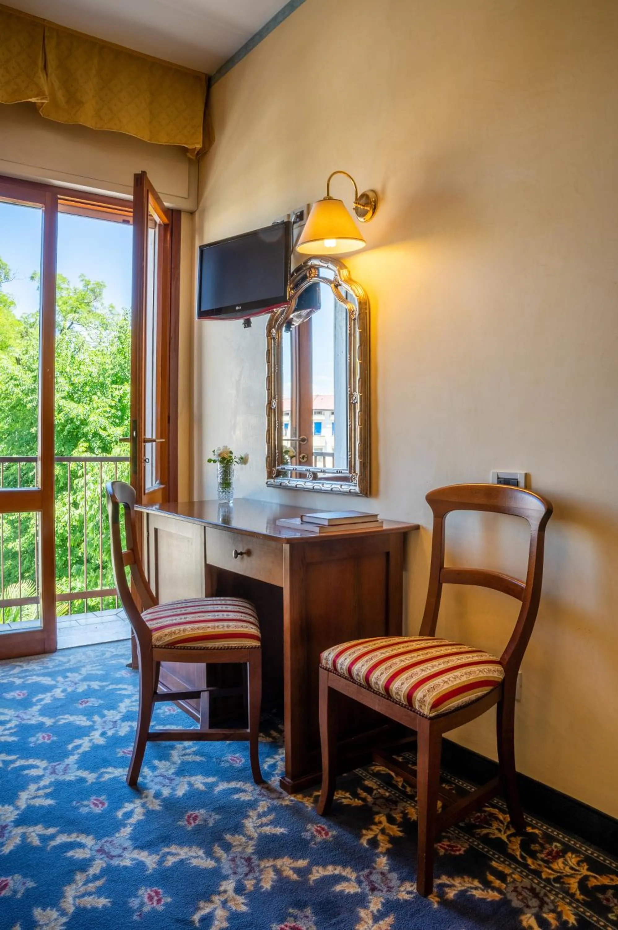 Seating area in Hotel Terme Posta Padova HOTEL RC12