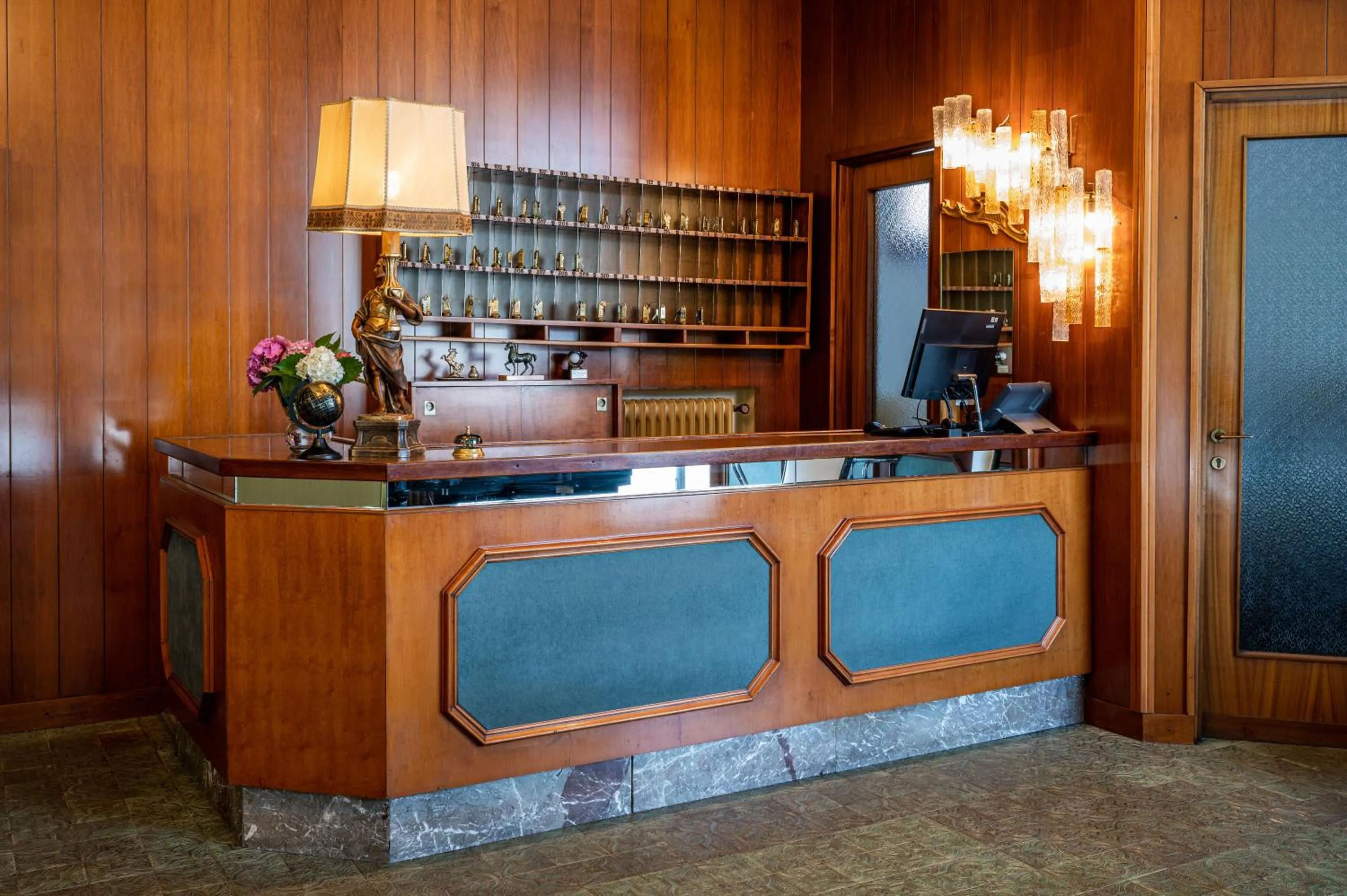 Lobby or reception in Hotel Terme Posta Padova HOTEL RC12