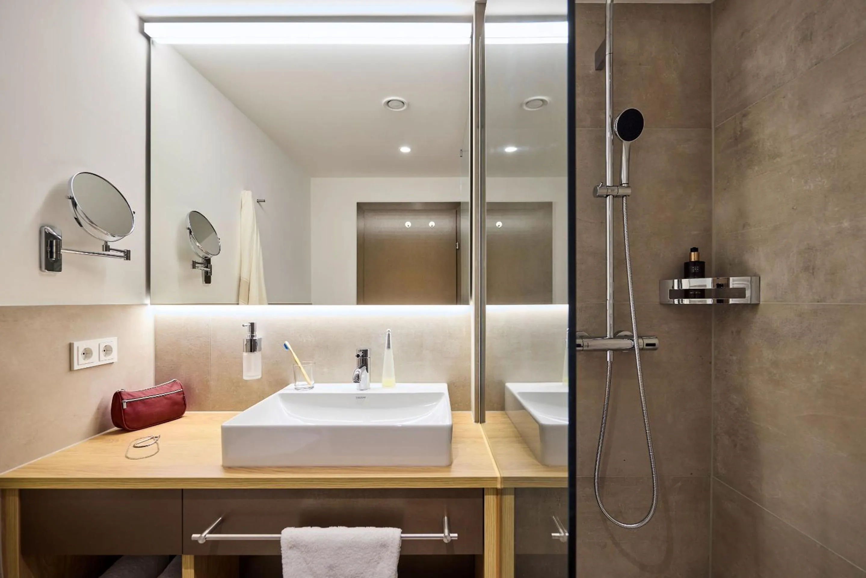 Bathroom in ROBINSON ALPENROSE Zürs