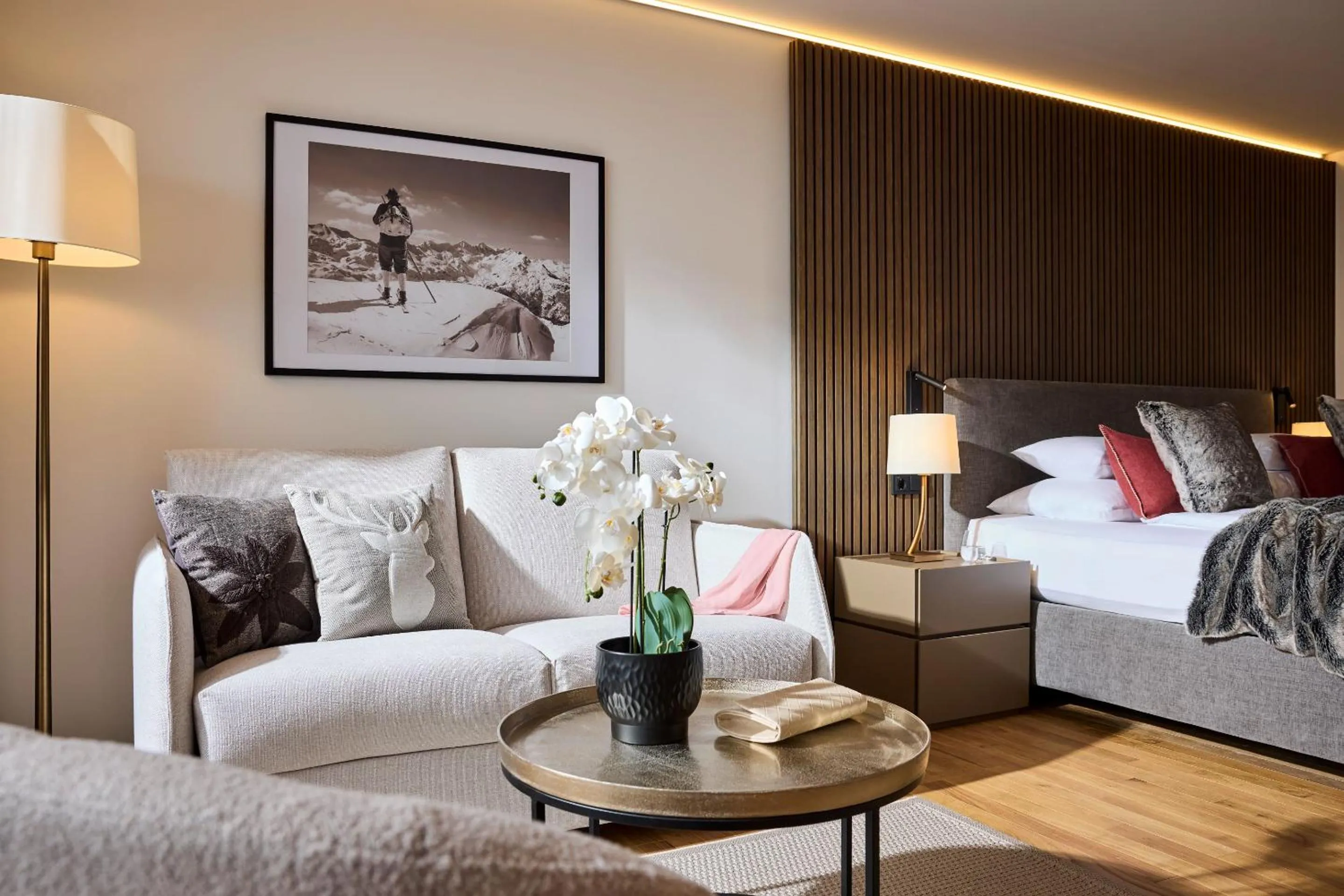 Bedroom, Bed in ROBINSON ALPENROSE Zürs