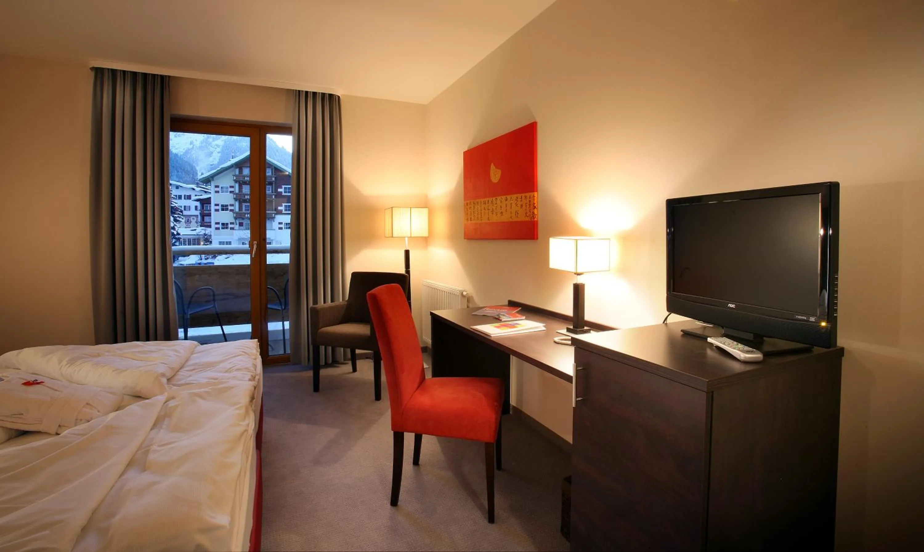 Bedroom, Bed in Banyan