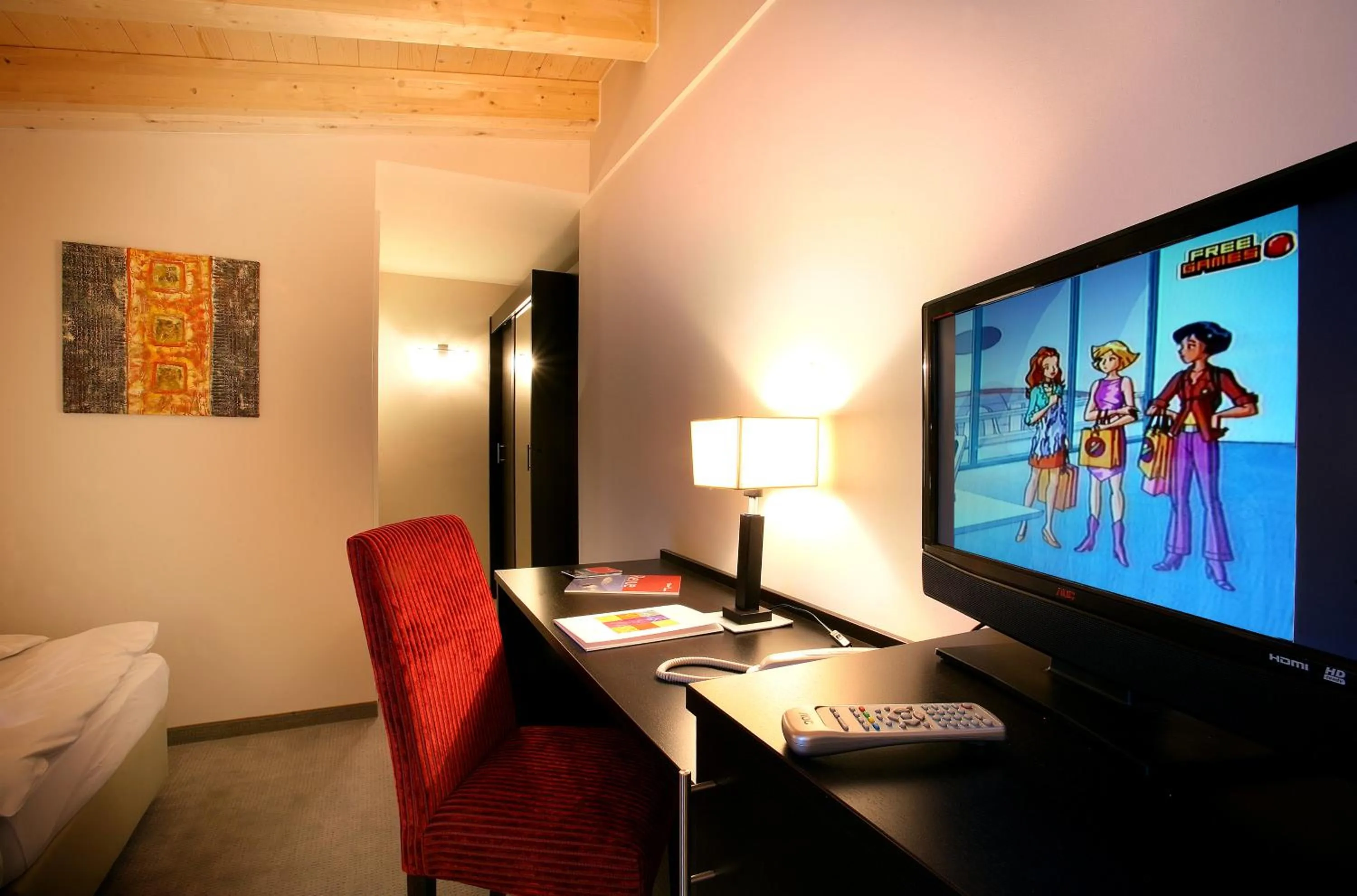 Bedroom, Bed in Banyan