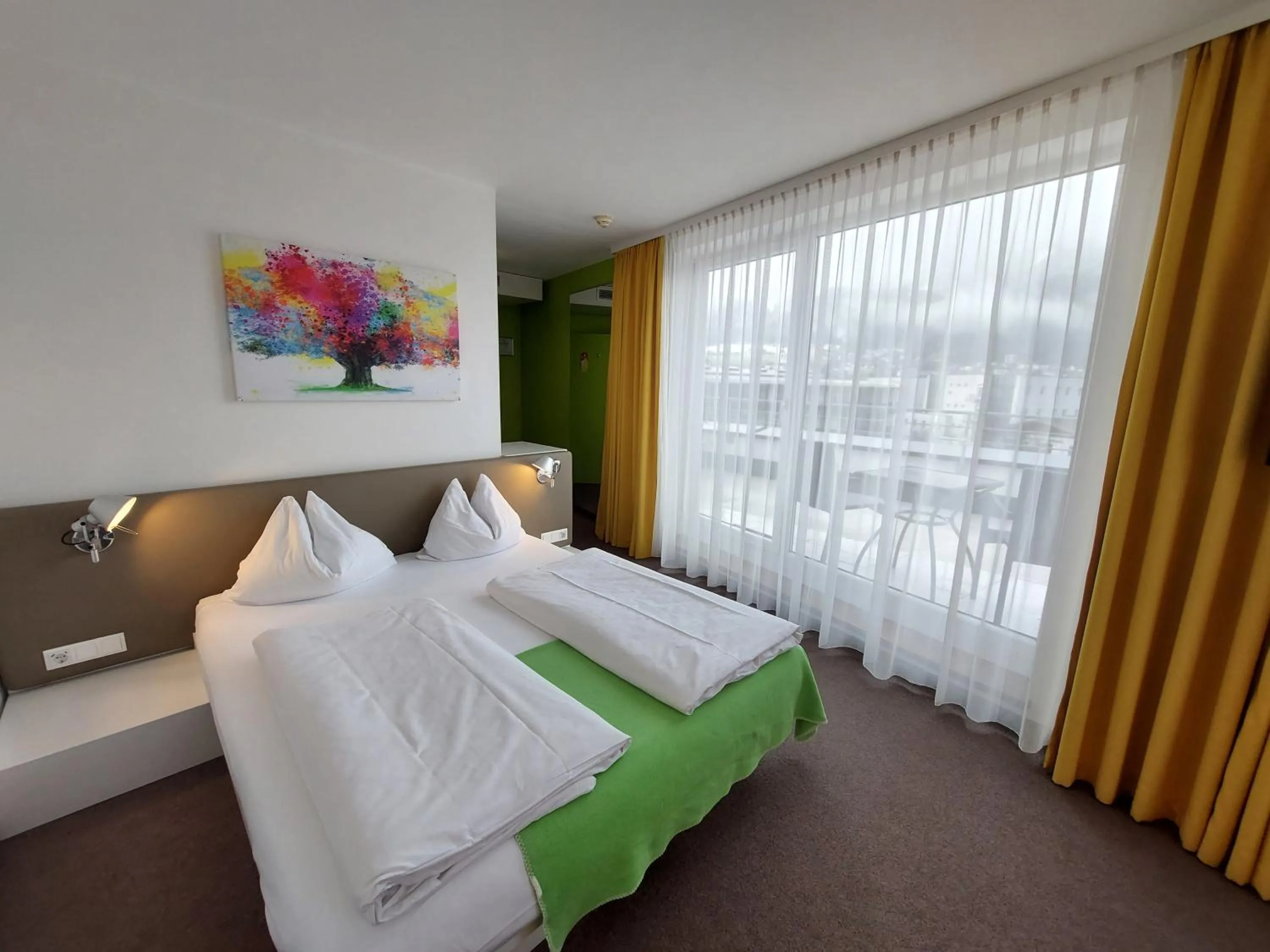 Photo of the whole room, Bed in STAY.inn Comfort Art Hotel Schwaz