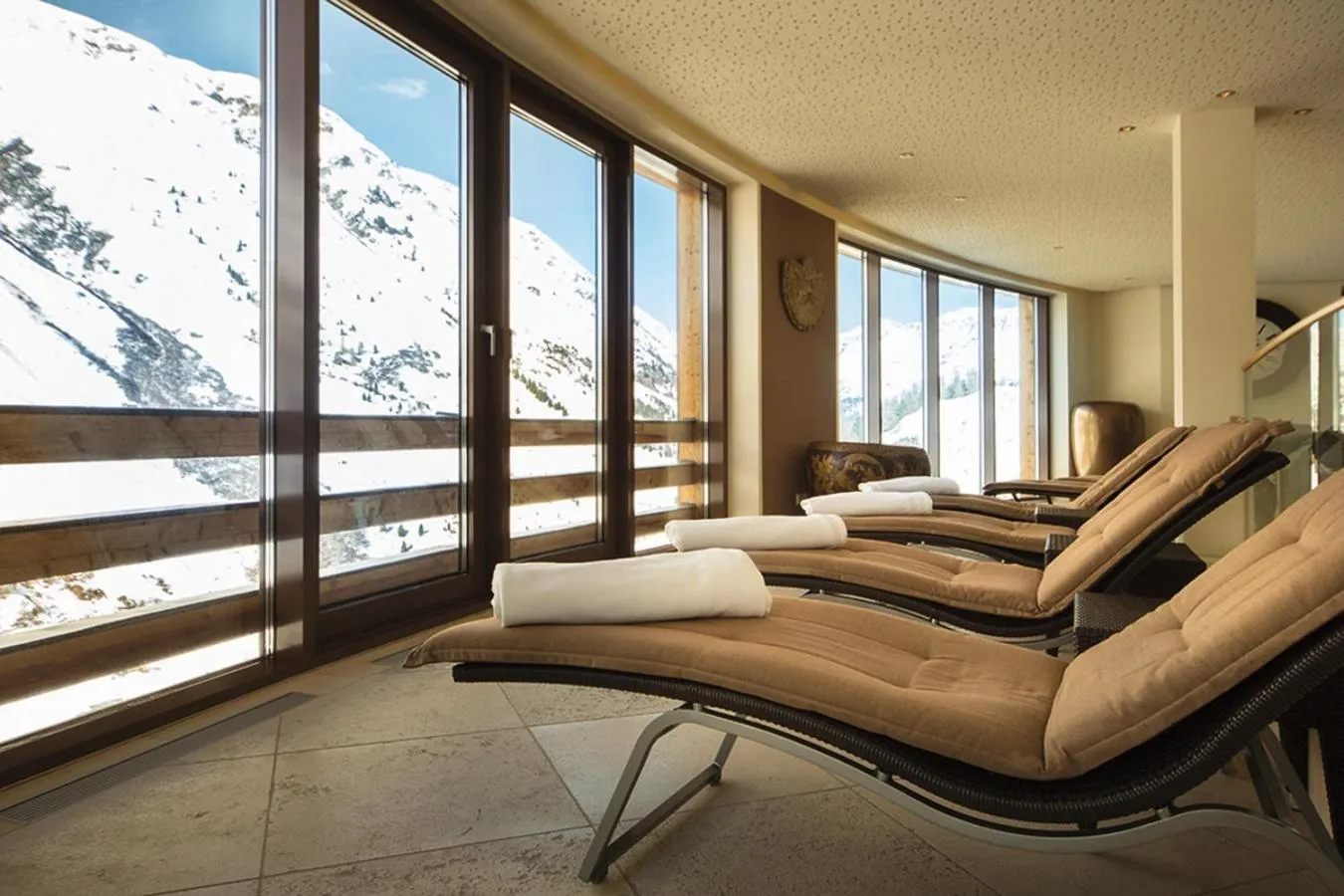 Day in Hotel Bergwelt