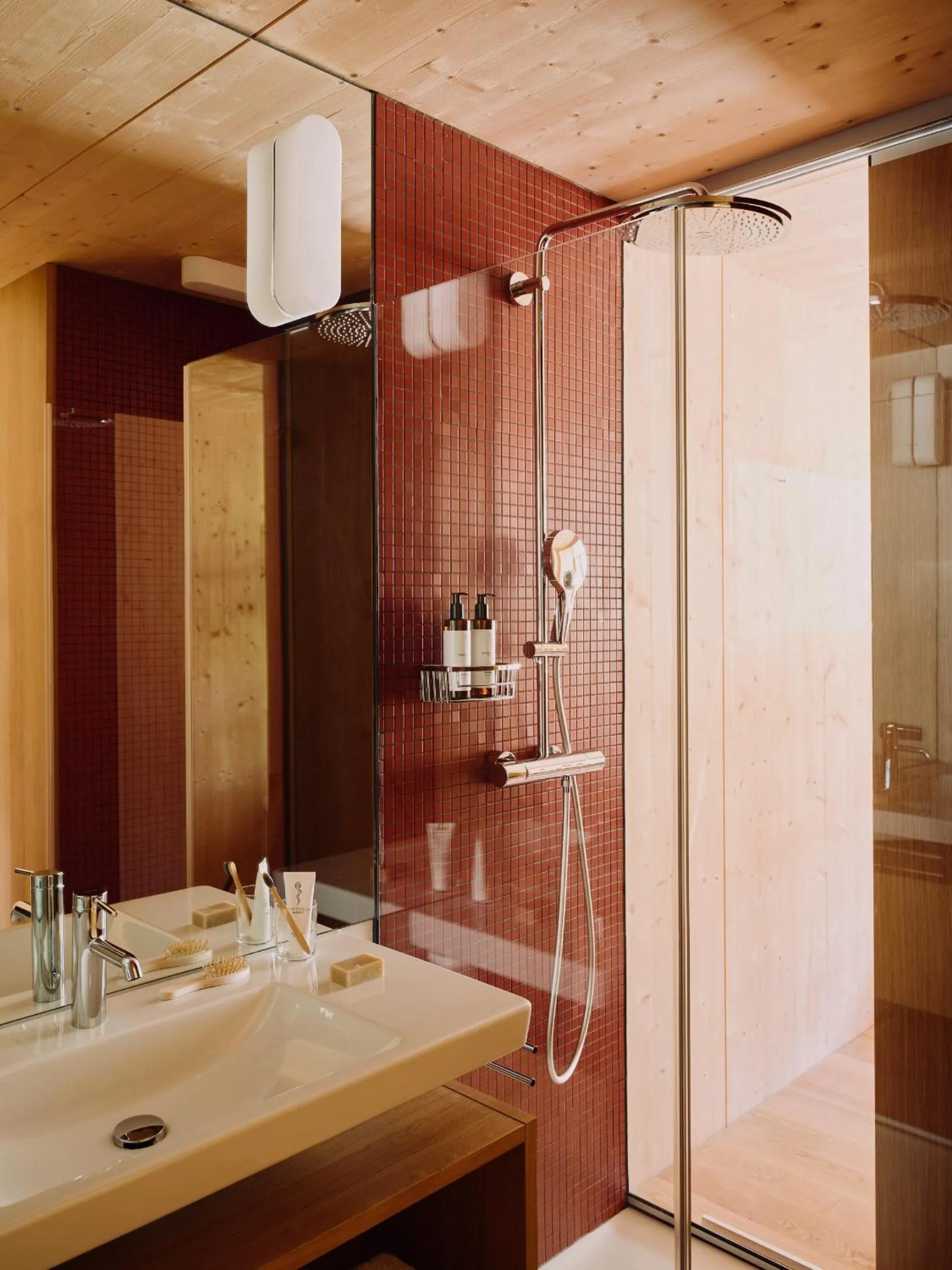 Shower in Rote Wand Gourmet Hotel, a Member of Design Hotels