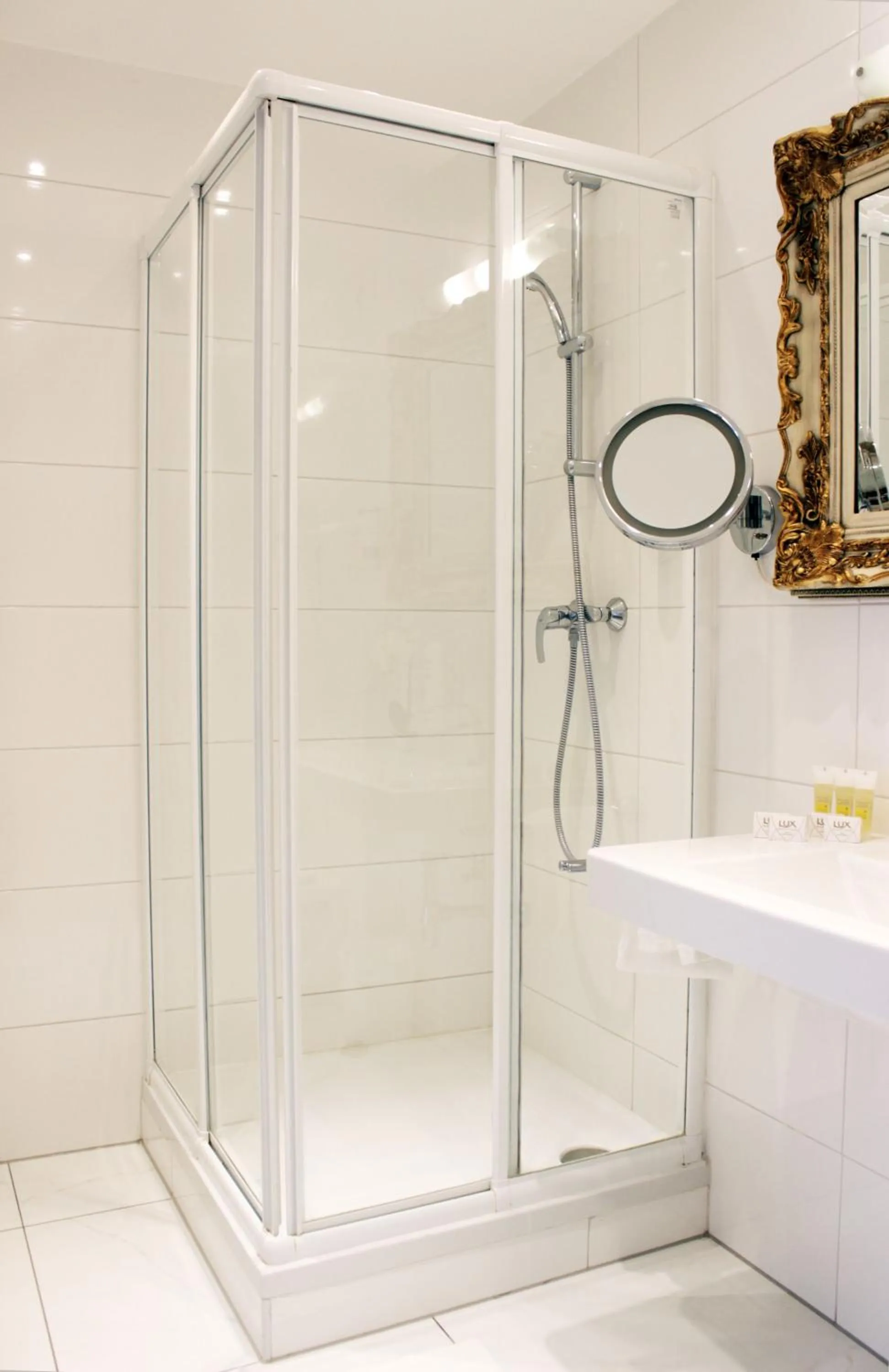 Stadthotel Restaurant Auerhahn