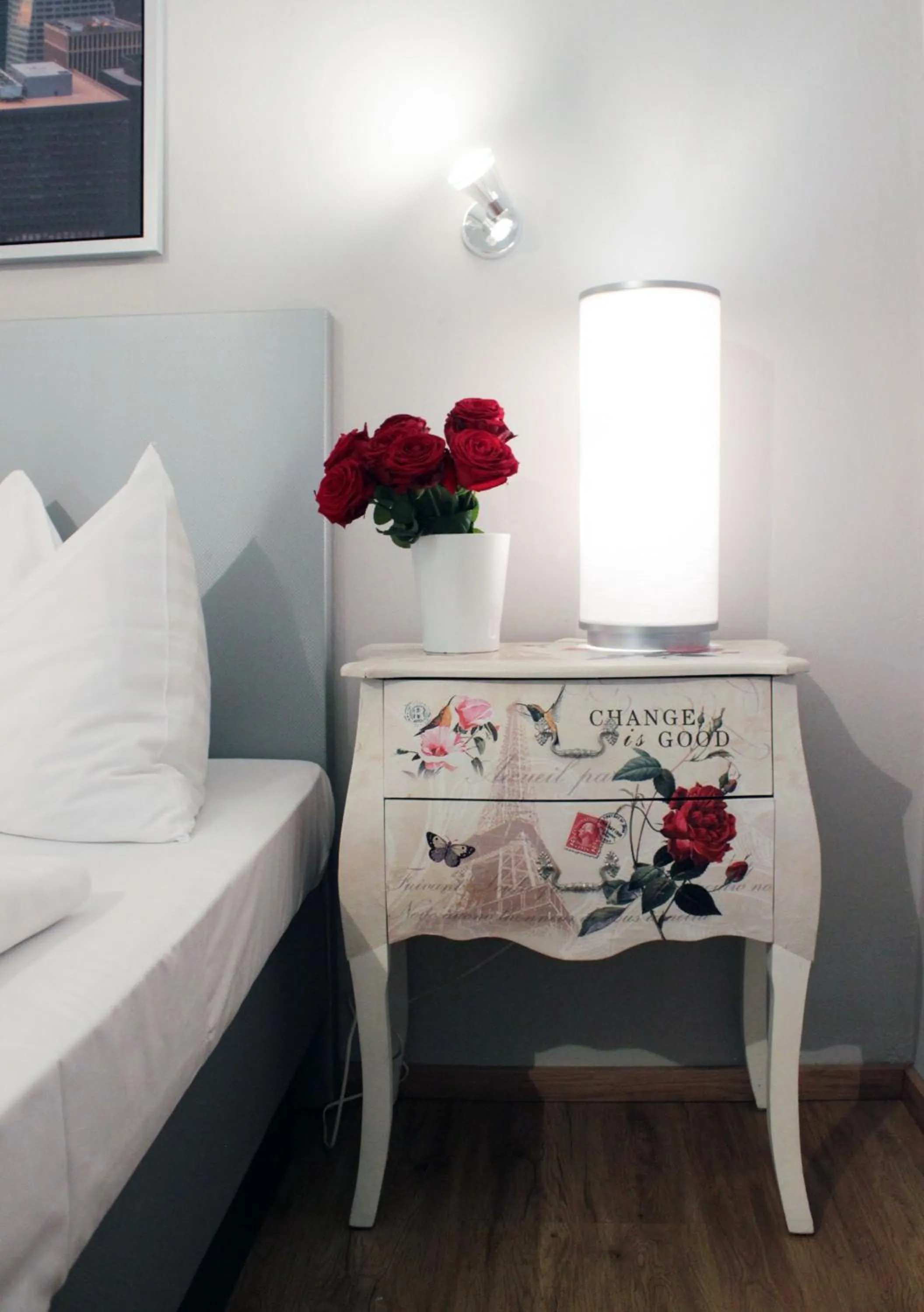 Bed in Stadthotel Restaurant Auerhahn