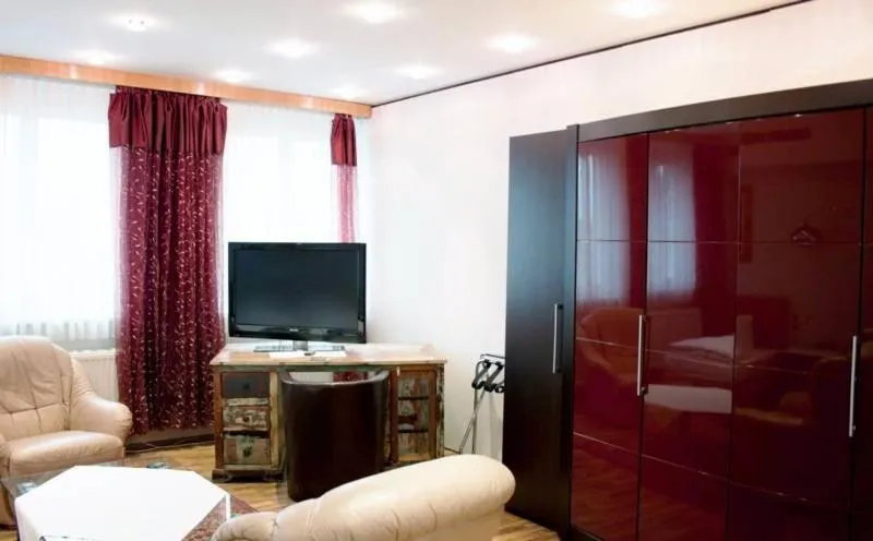 TV and multimedia in Stadthotel Restaurant Auerhahn