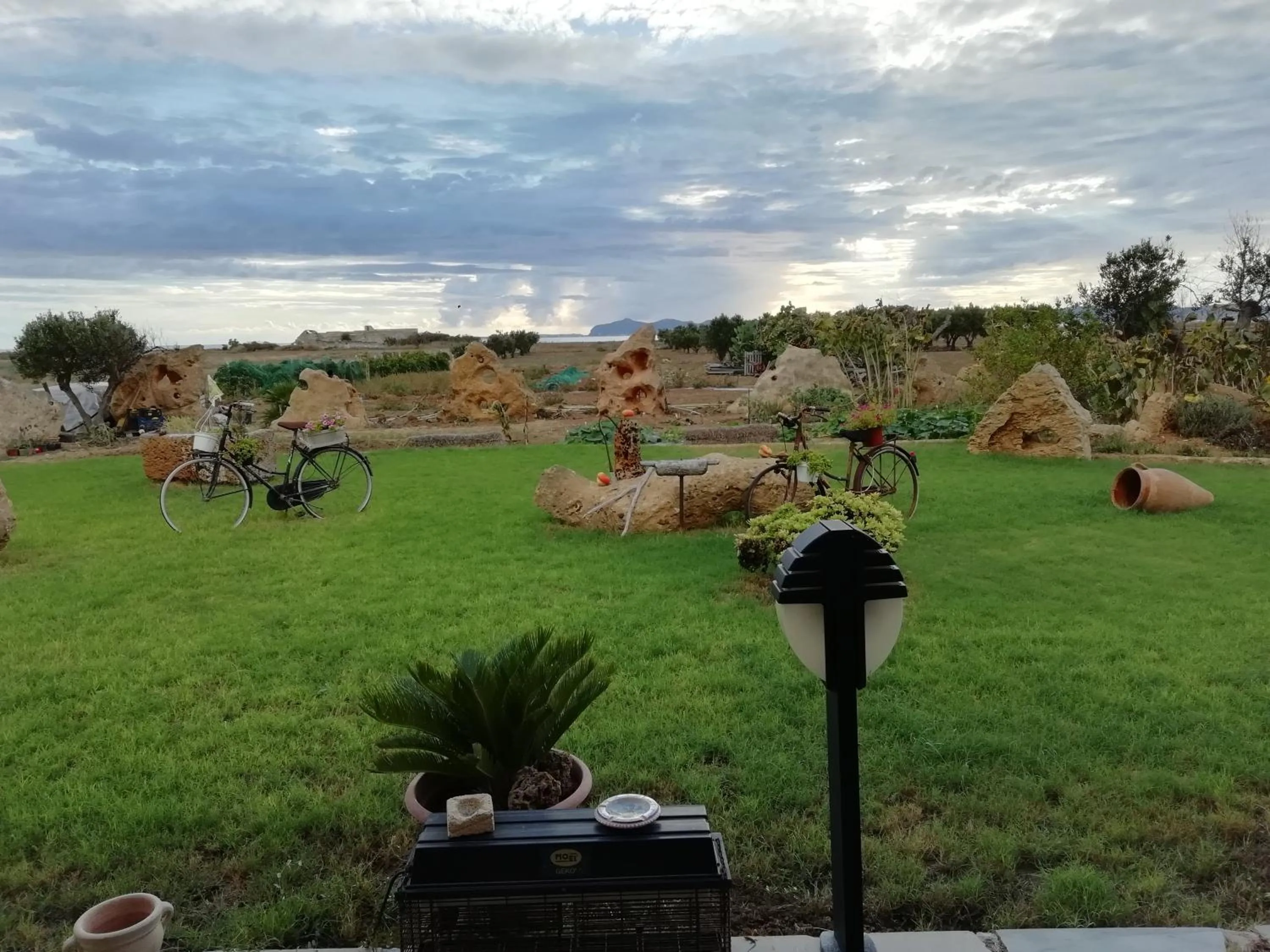 Property building in Raggio Di Sale